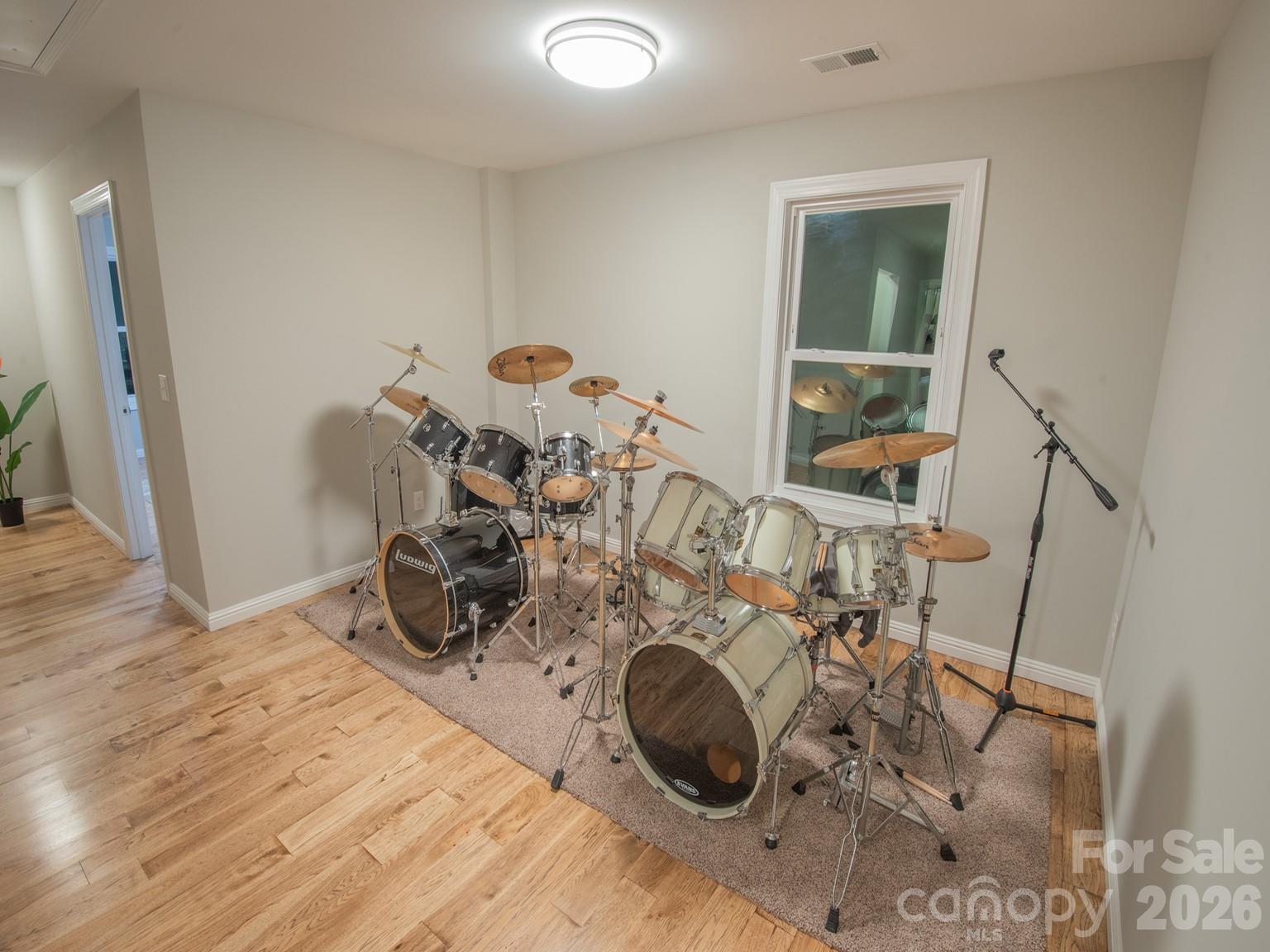 467 COUNTRYWOOD Place SE — Concord