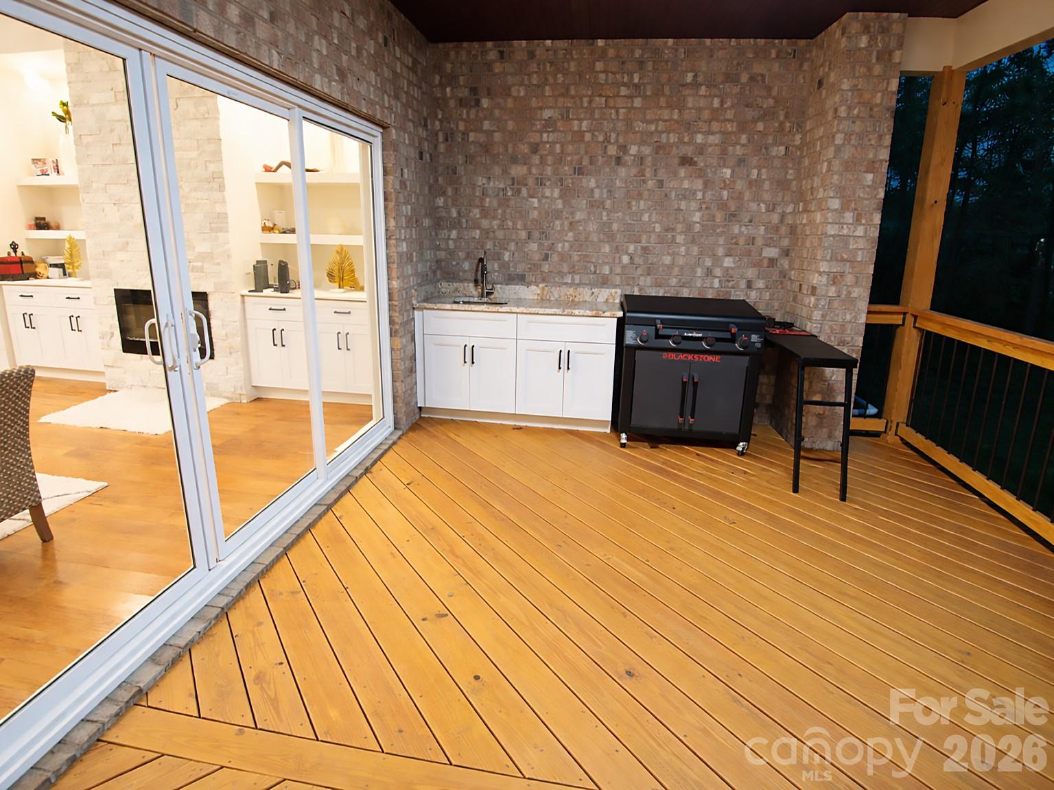 467 COUNTRYWOOD Place SE — Concord