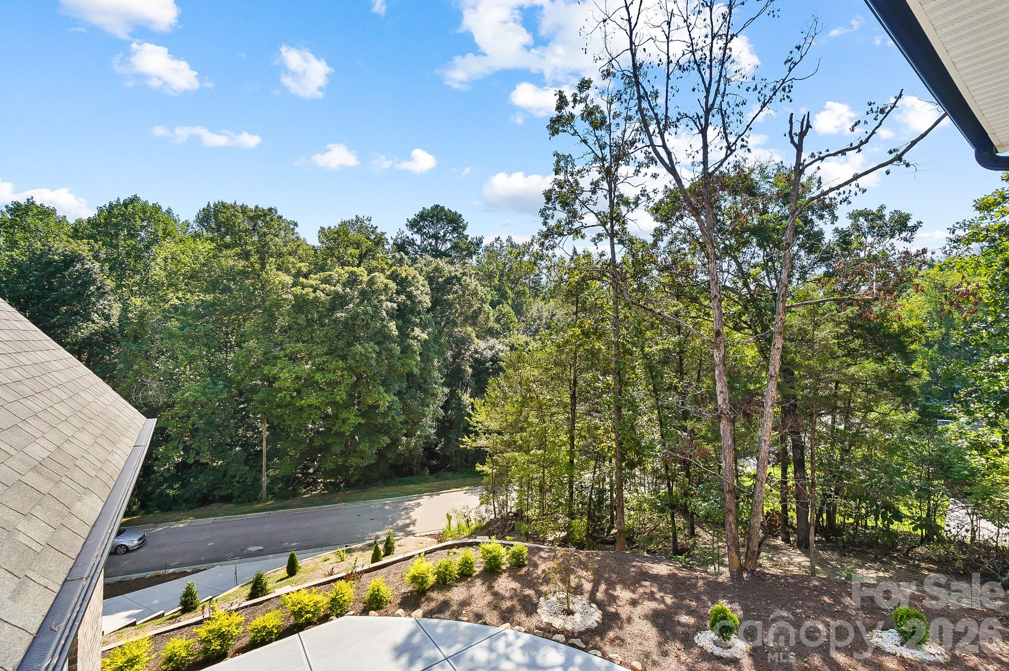 467 COUNTRYWOOD Place SE — Concord