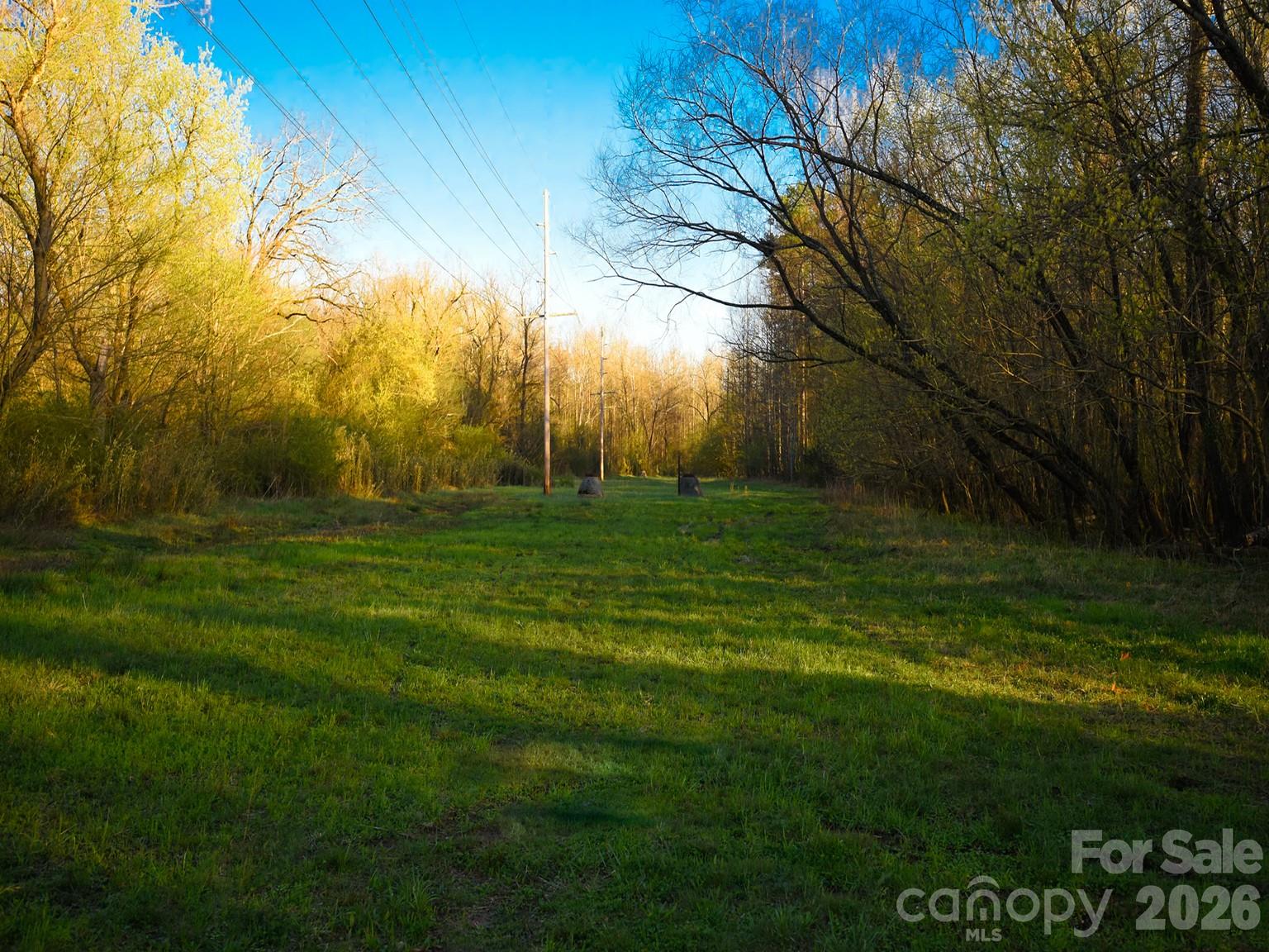 467 COUNTRYWOOD Place SE — Concord