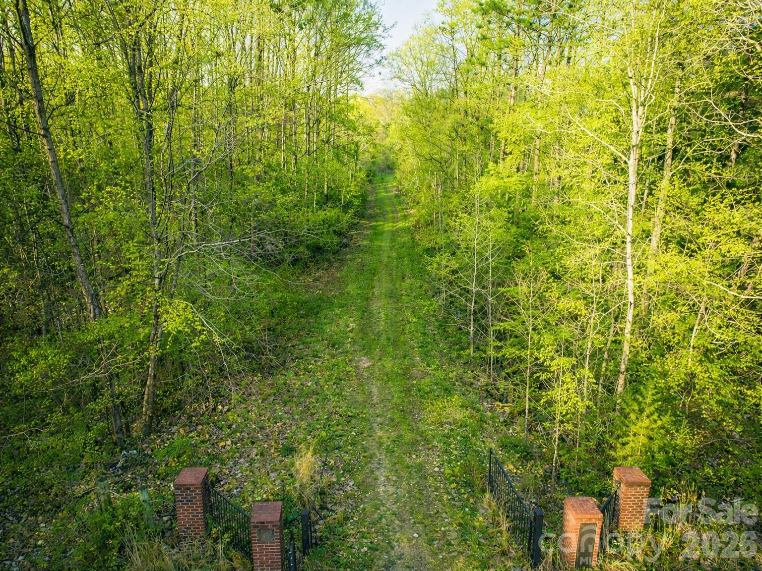 467 COUNTRYWOOD Place SE — Concord