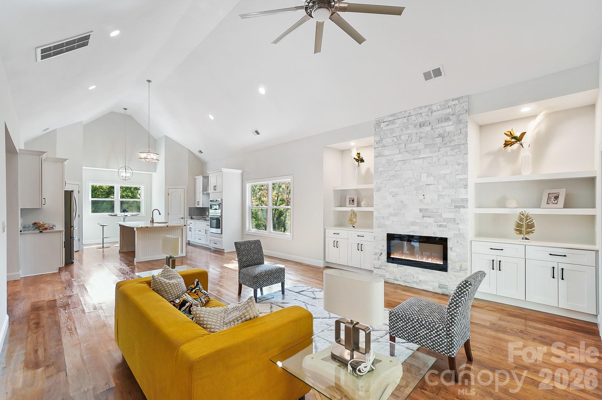 467 COUNTRYWOOD Place SE — Concord