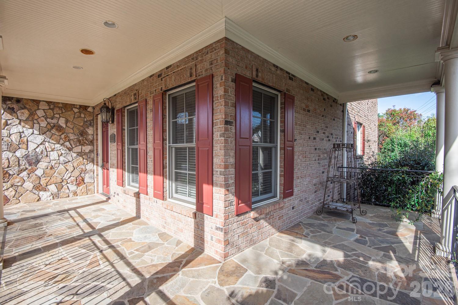 2616 Ladley Court — Charlotte