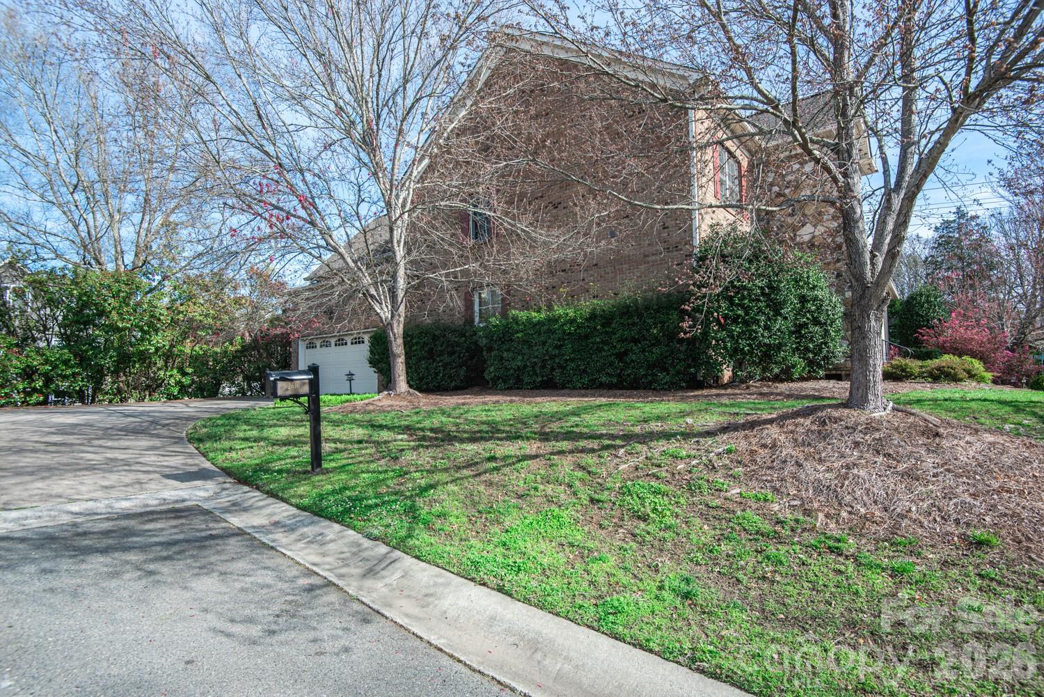 2616 Ladley Court — Charlotte