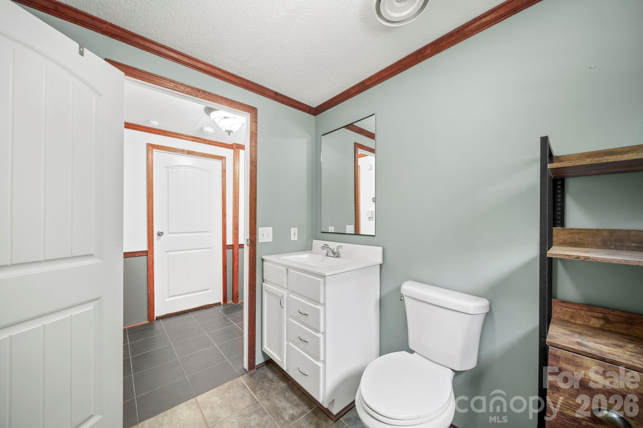417 Old Tulip Farm Road — Salisbury