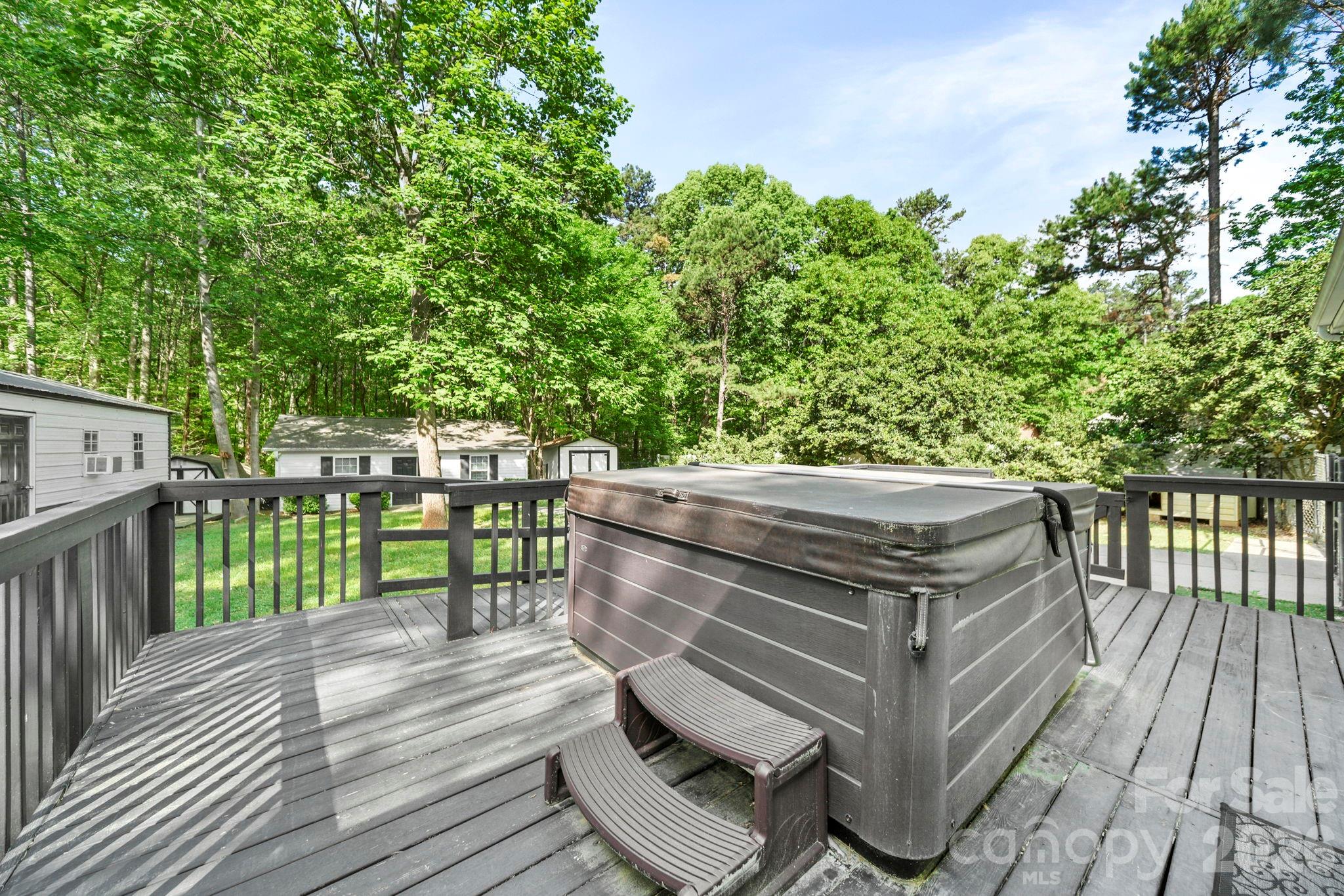 417 Old Tulip Farm Road — Salisbury