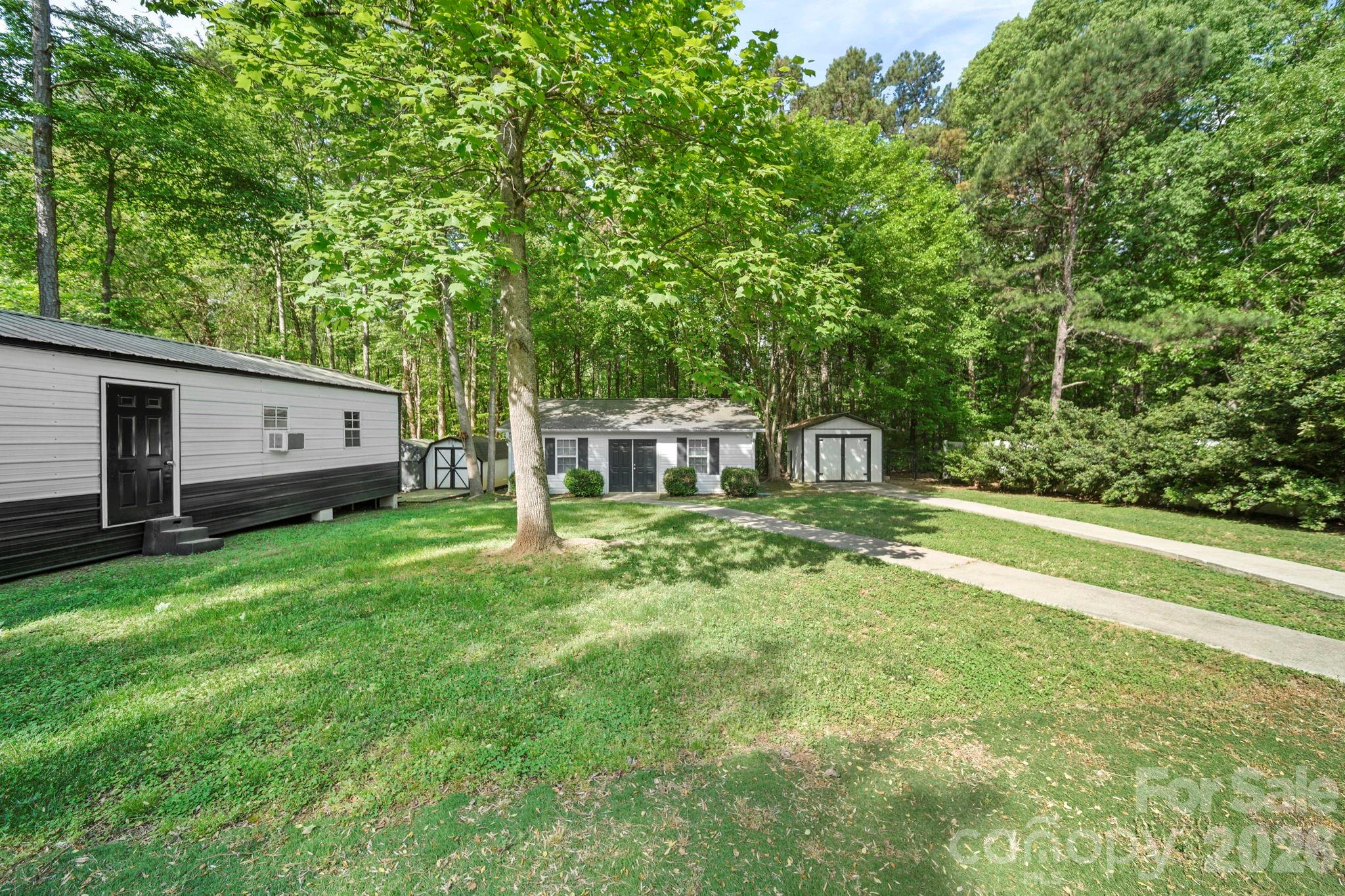 417 Old Tulip Farm Road — Salisbury