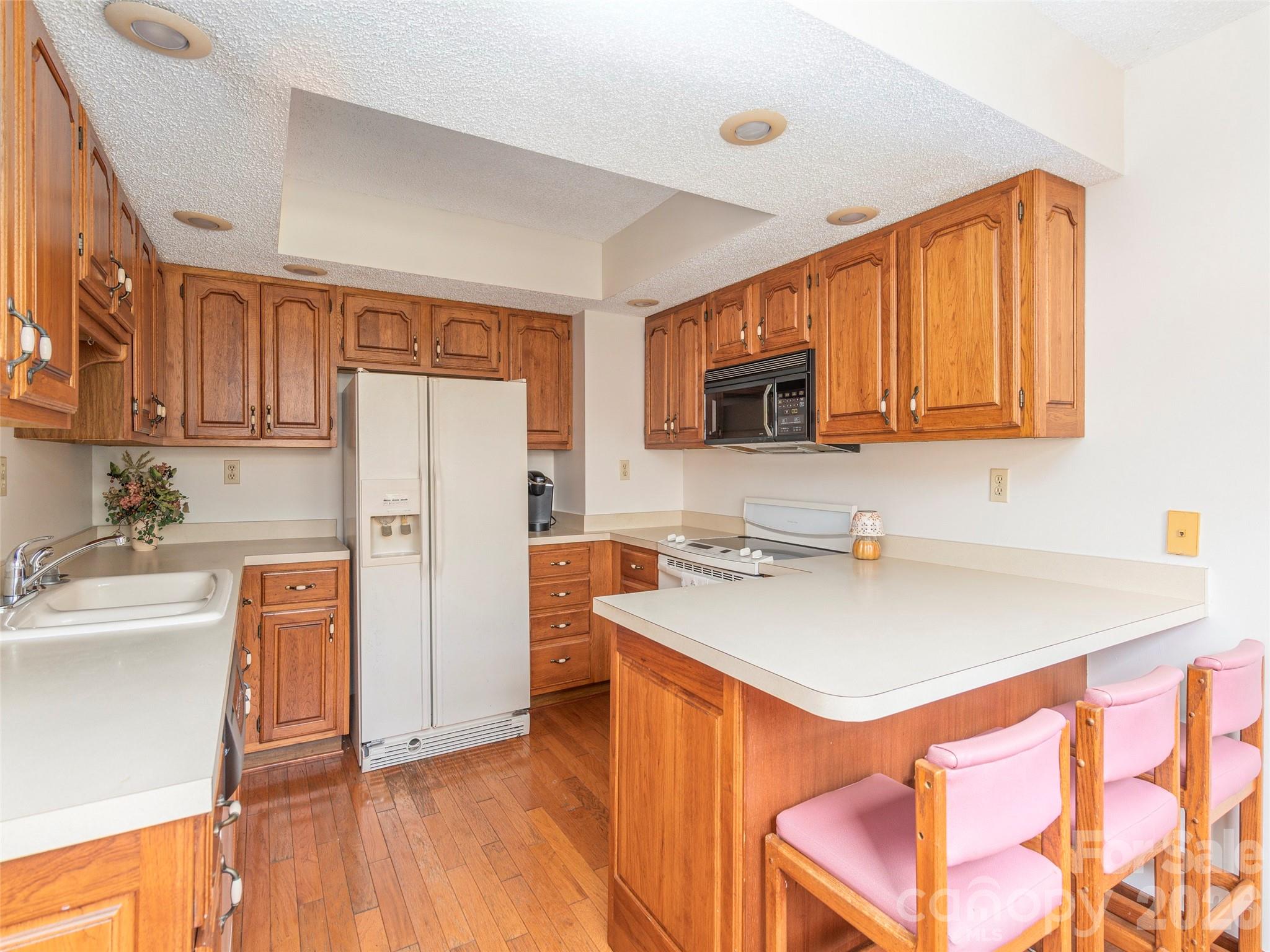 169 N Serpentine Avenue — Hot Springs