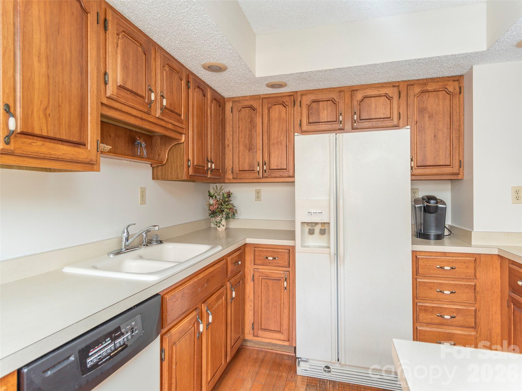 169 N Serpentine Avenue — Hot Springs