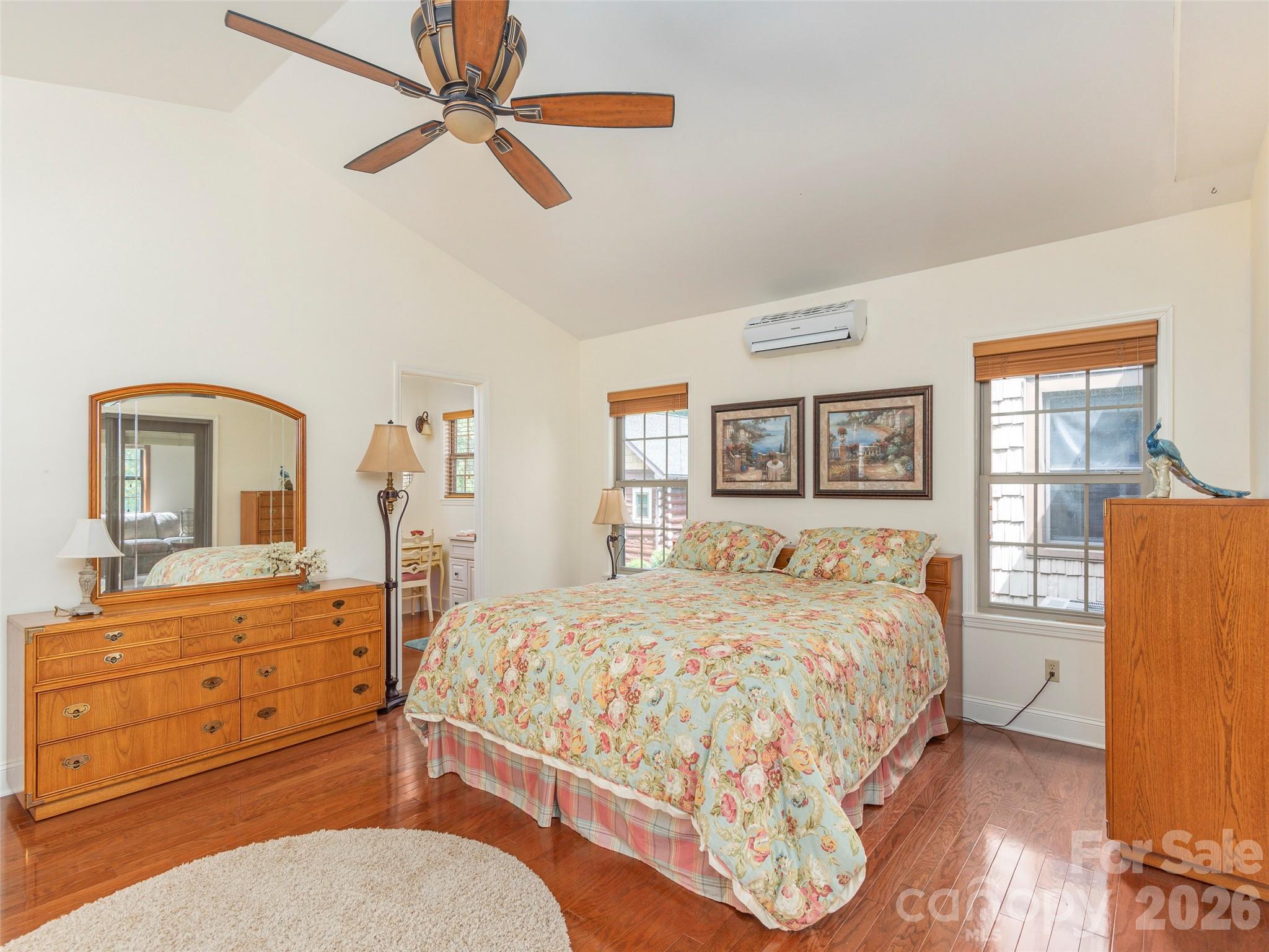 169 N Serpentine Avenue — Hot Springs
