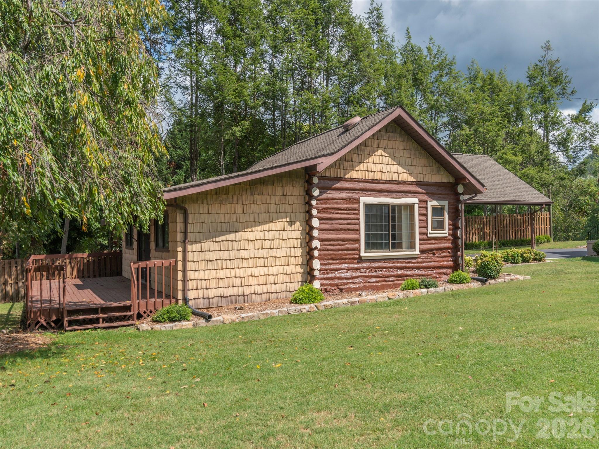 169 N Serpentine Avenue — Hot Springs