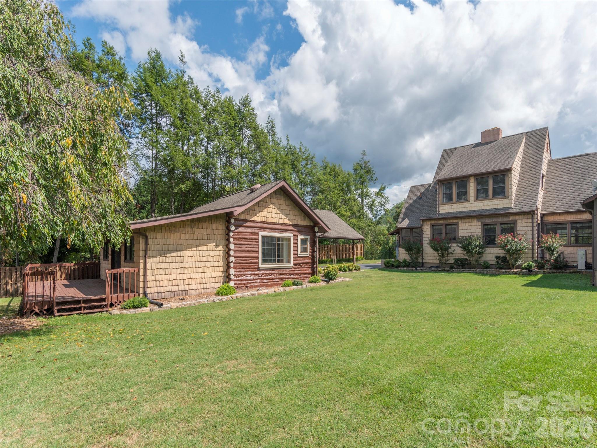 169 N Serpentine Avenue — Hot Springs