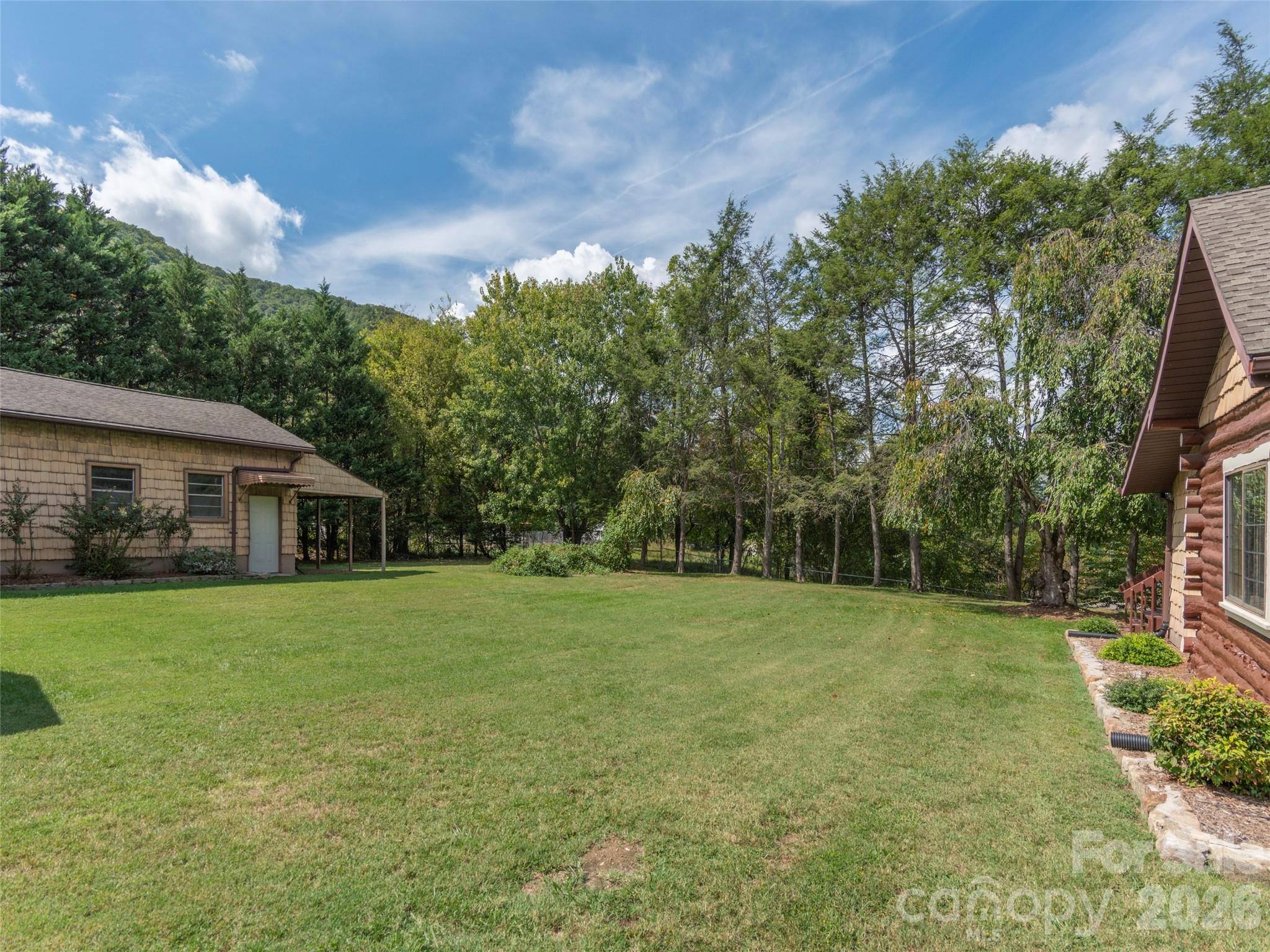 169 N Serpentine Avenue — Hot Springs