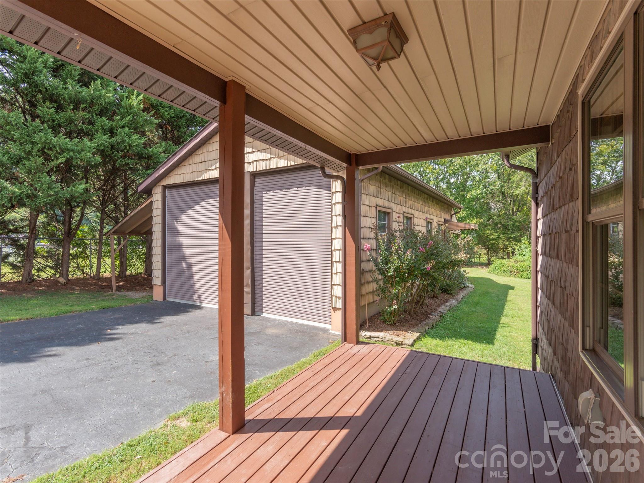 169 N Serpentine Avenue — Hot Springs
