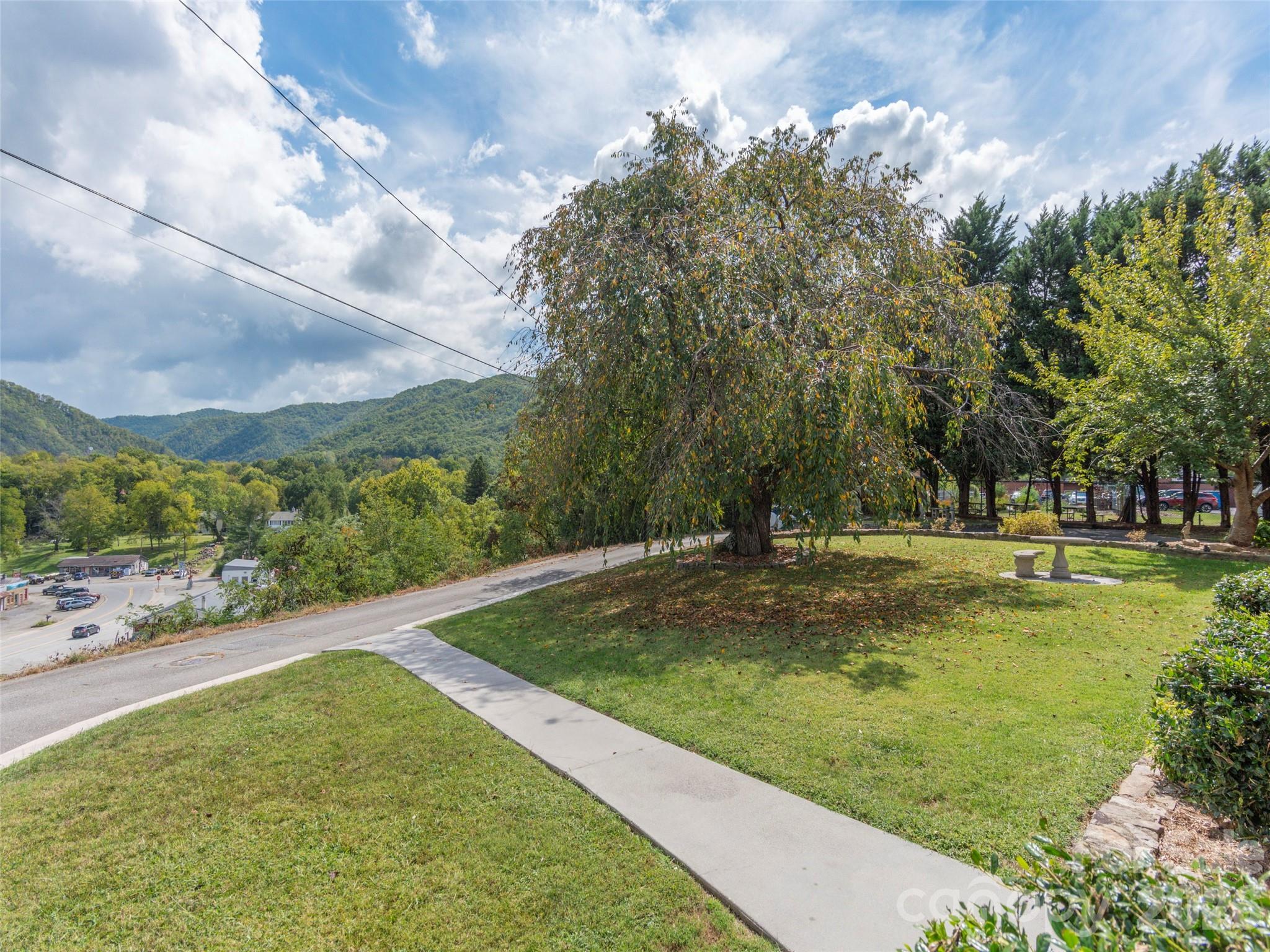 169 N Serpentine Avenue — Hot Springs