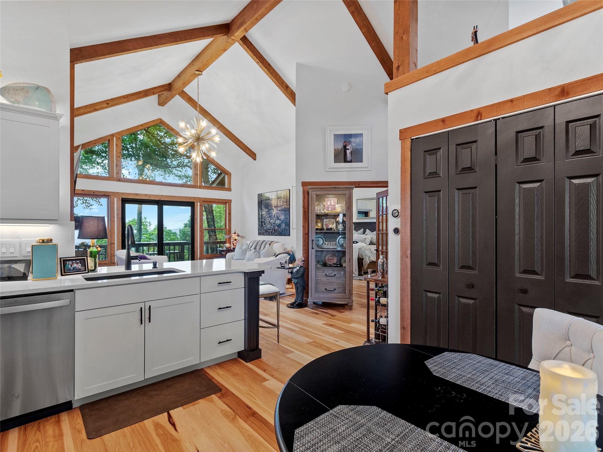 135 Club House Drive #5A — Burnsville
