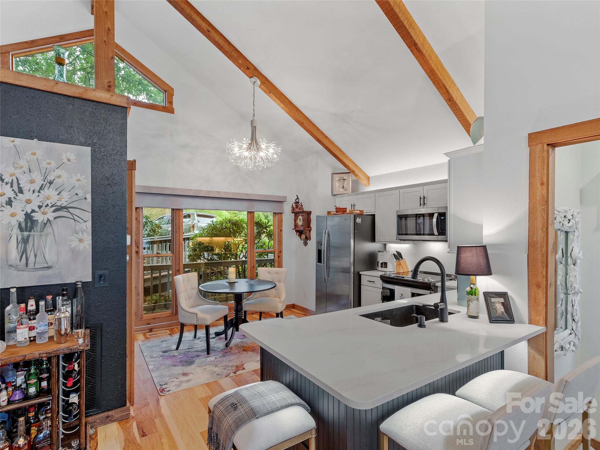 135 Club House Drive #5A — Burnsville