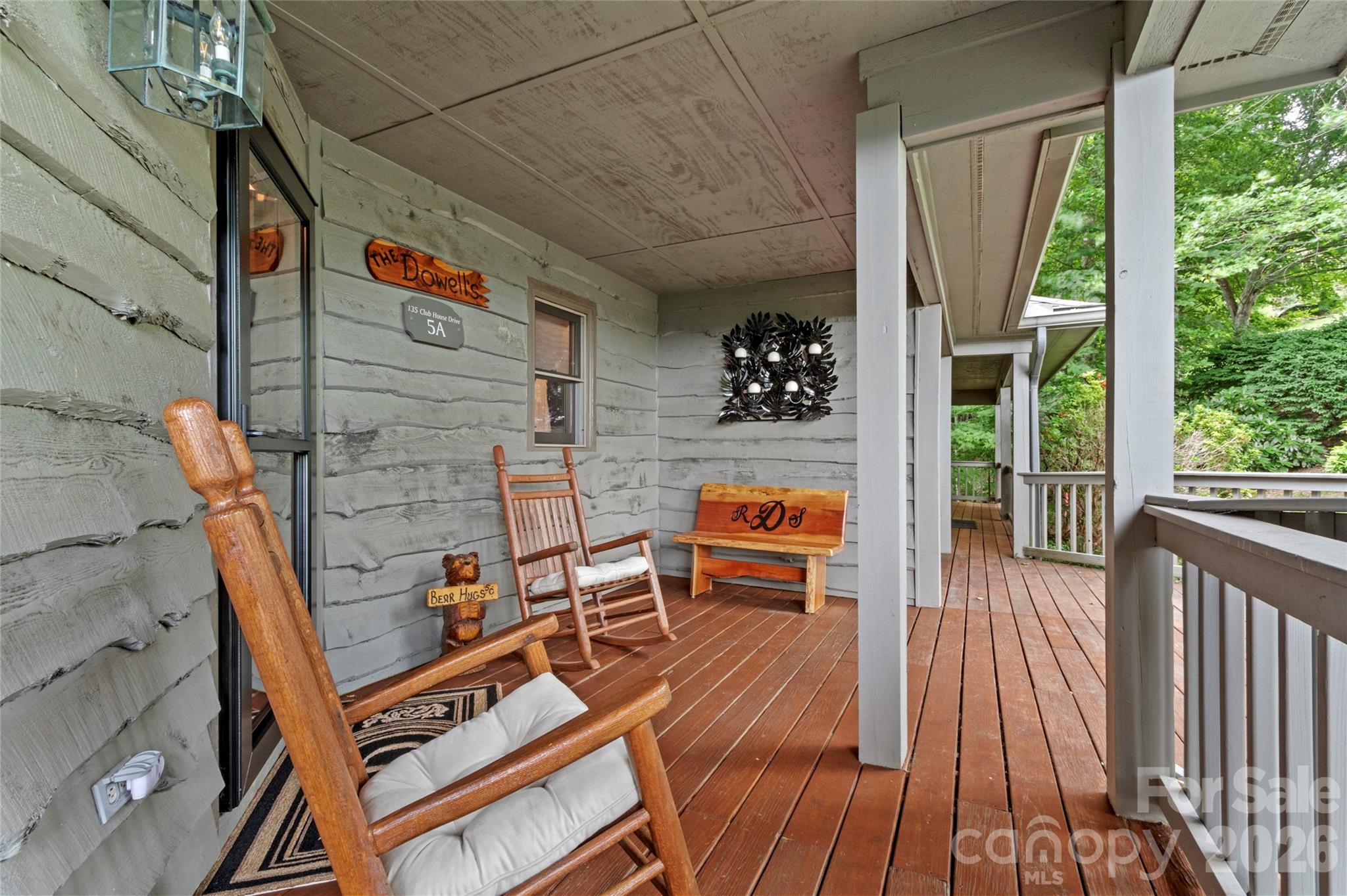 135 Club House Drive #5A — Burnsville