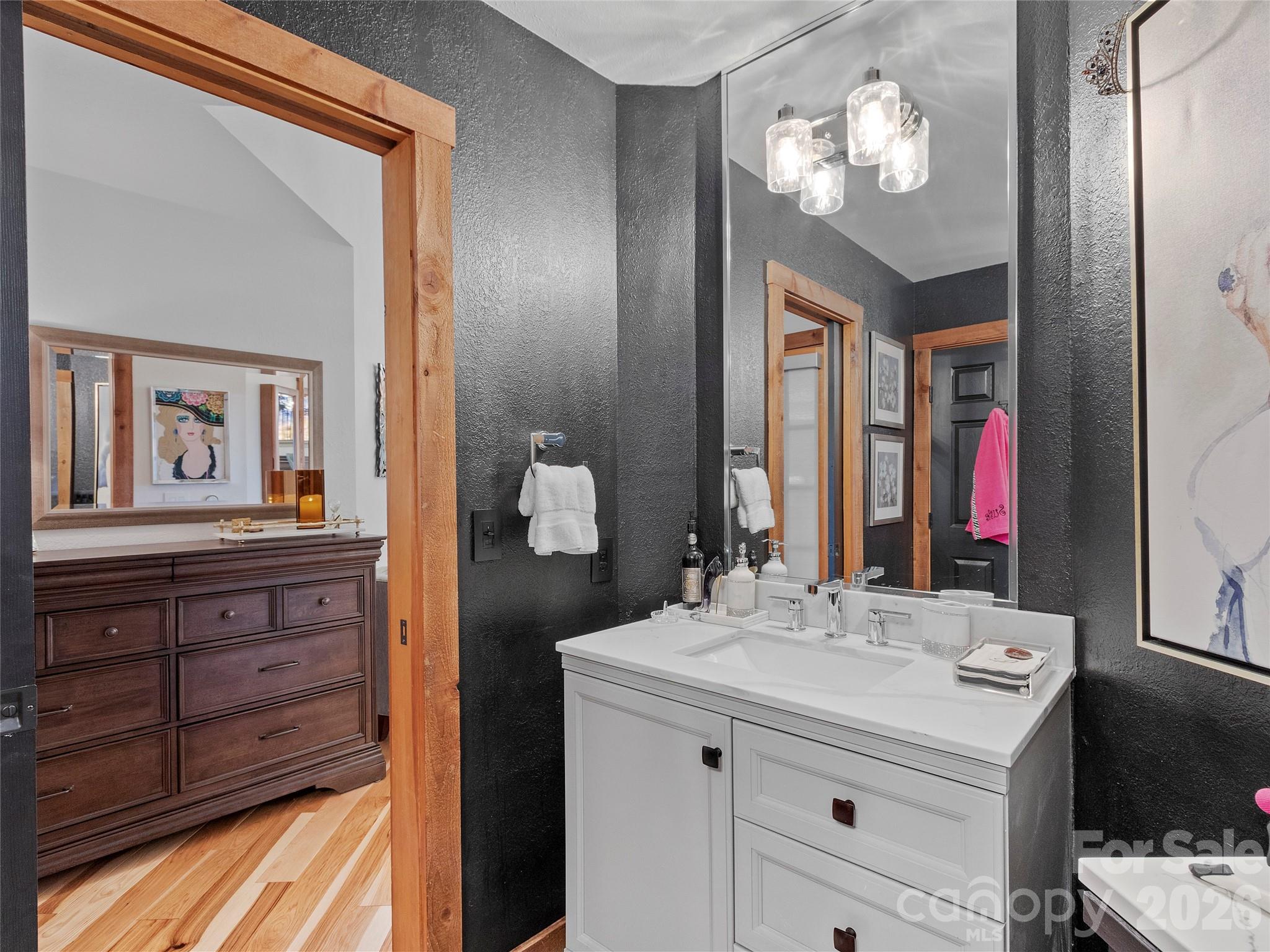 135 Club House Drive #5A — Burnsville