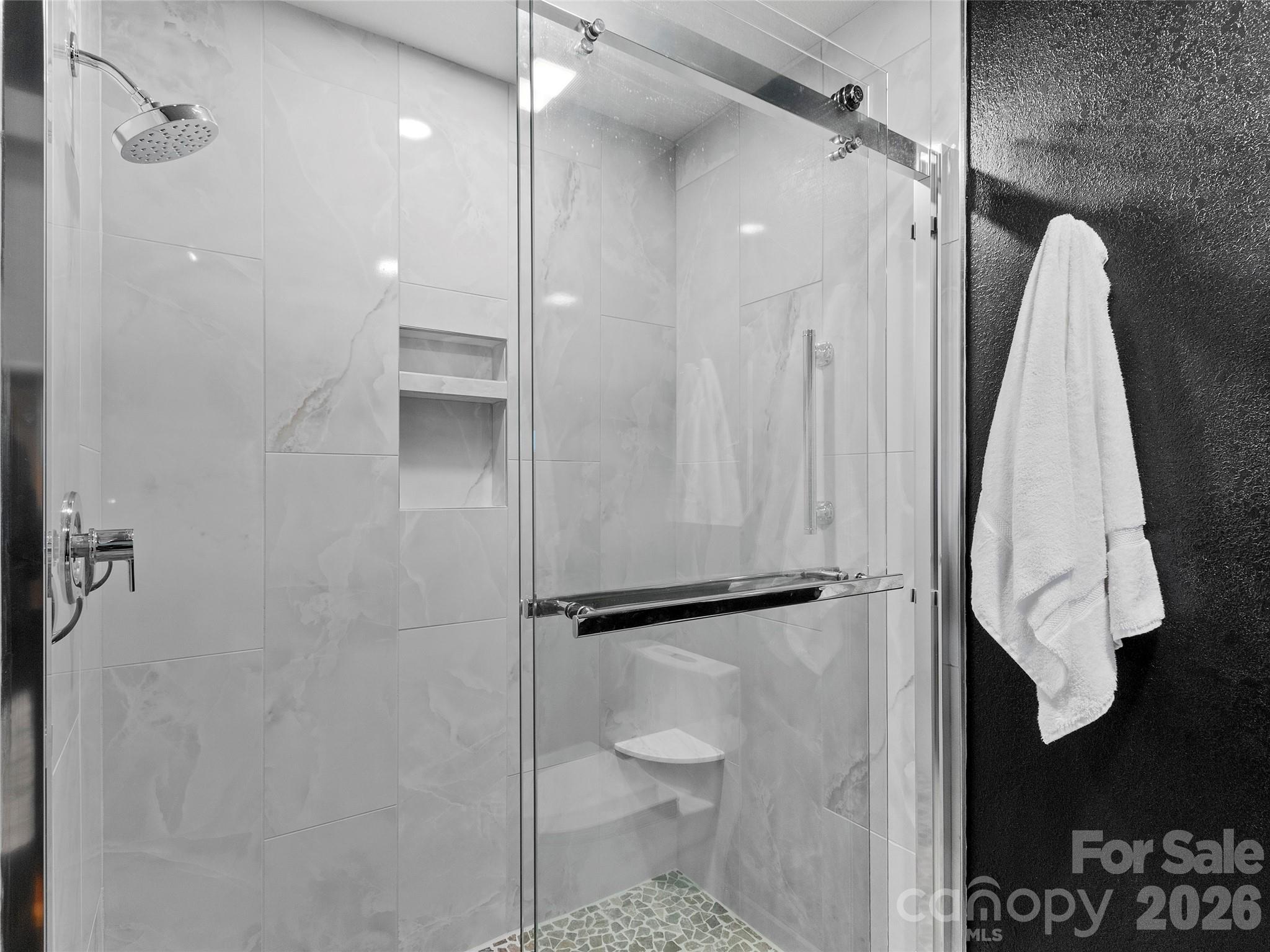 135 Club House Drive #5A — Burnsville