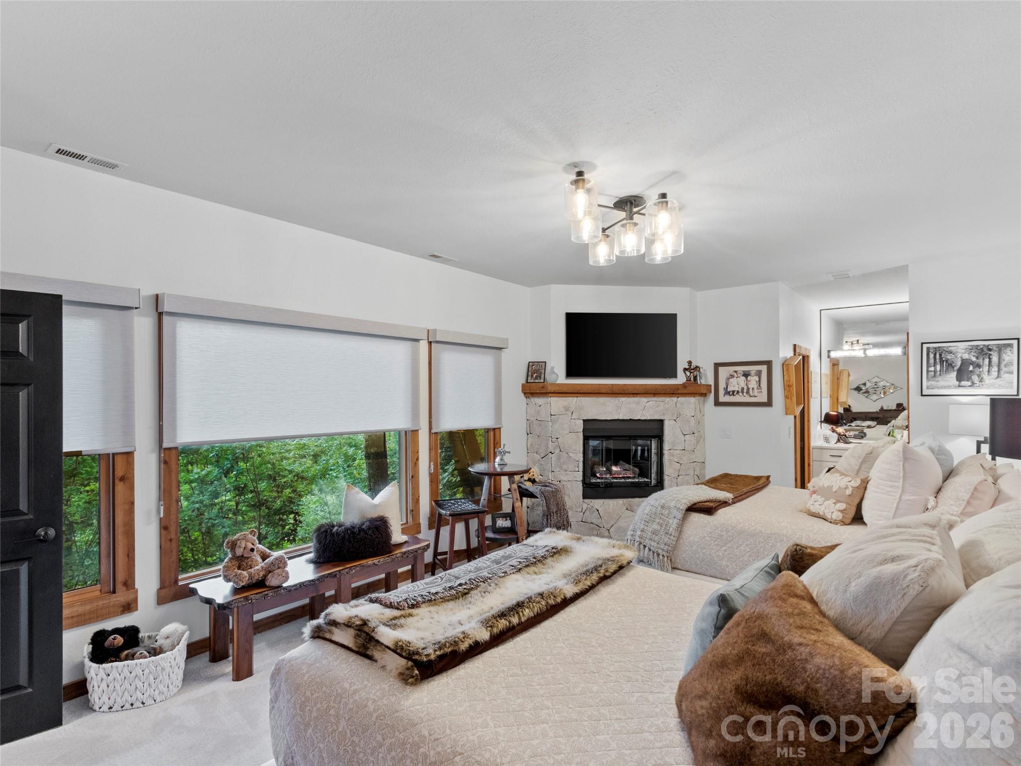 135 Club House Drive #5A — Burnsville
