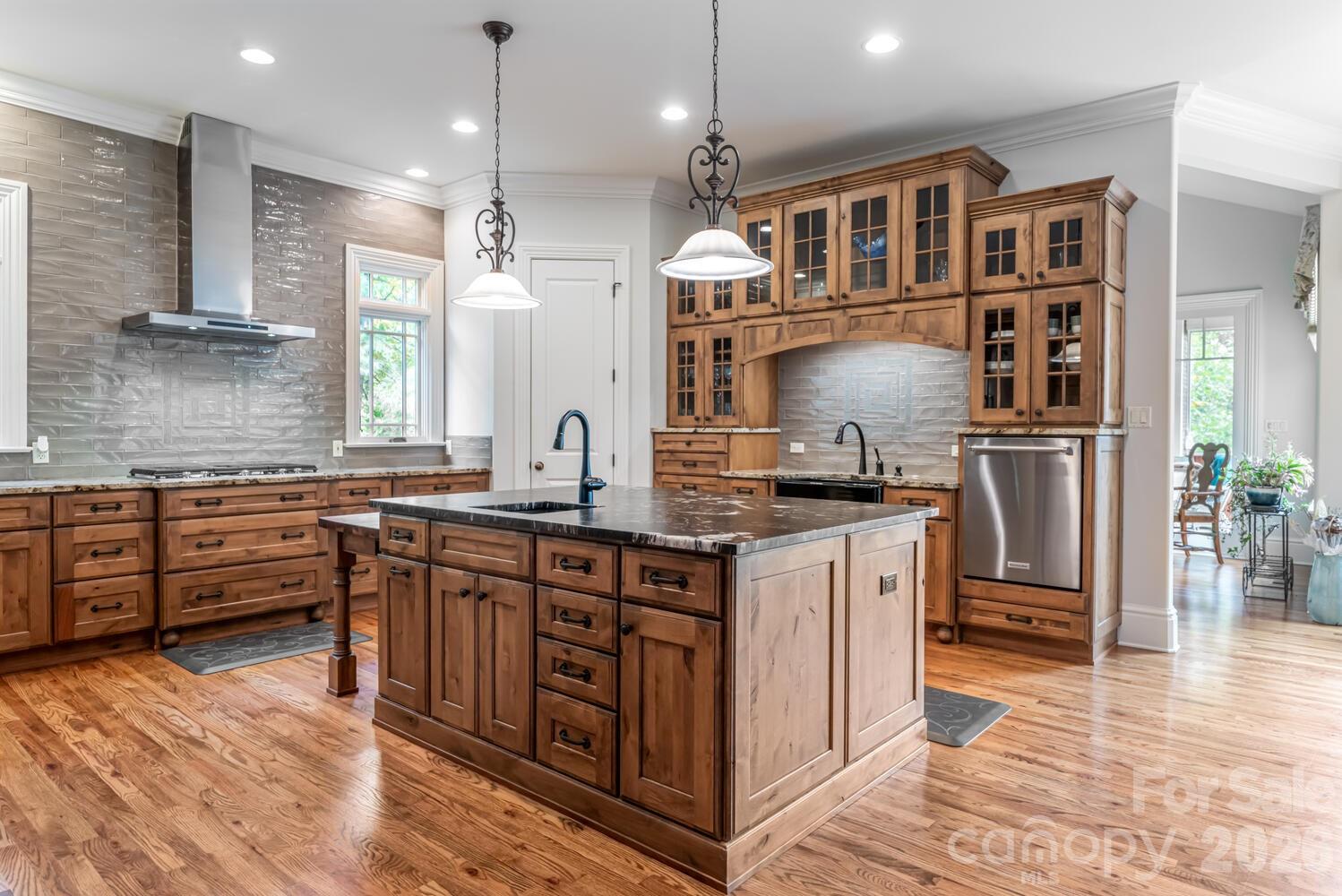104 Mossridge Court — Flat Rock