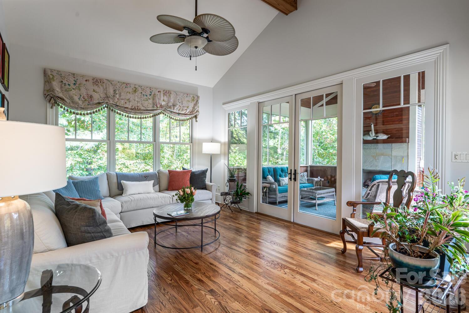 104 Mossridge Court — Flat Rock