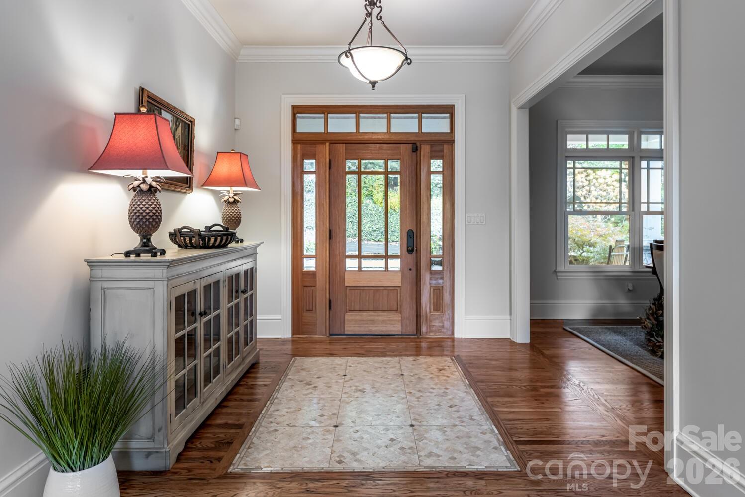 104 Mossridge Court — Flat Rock