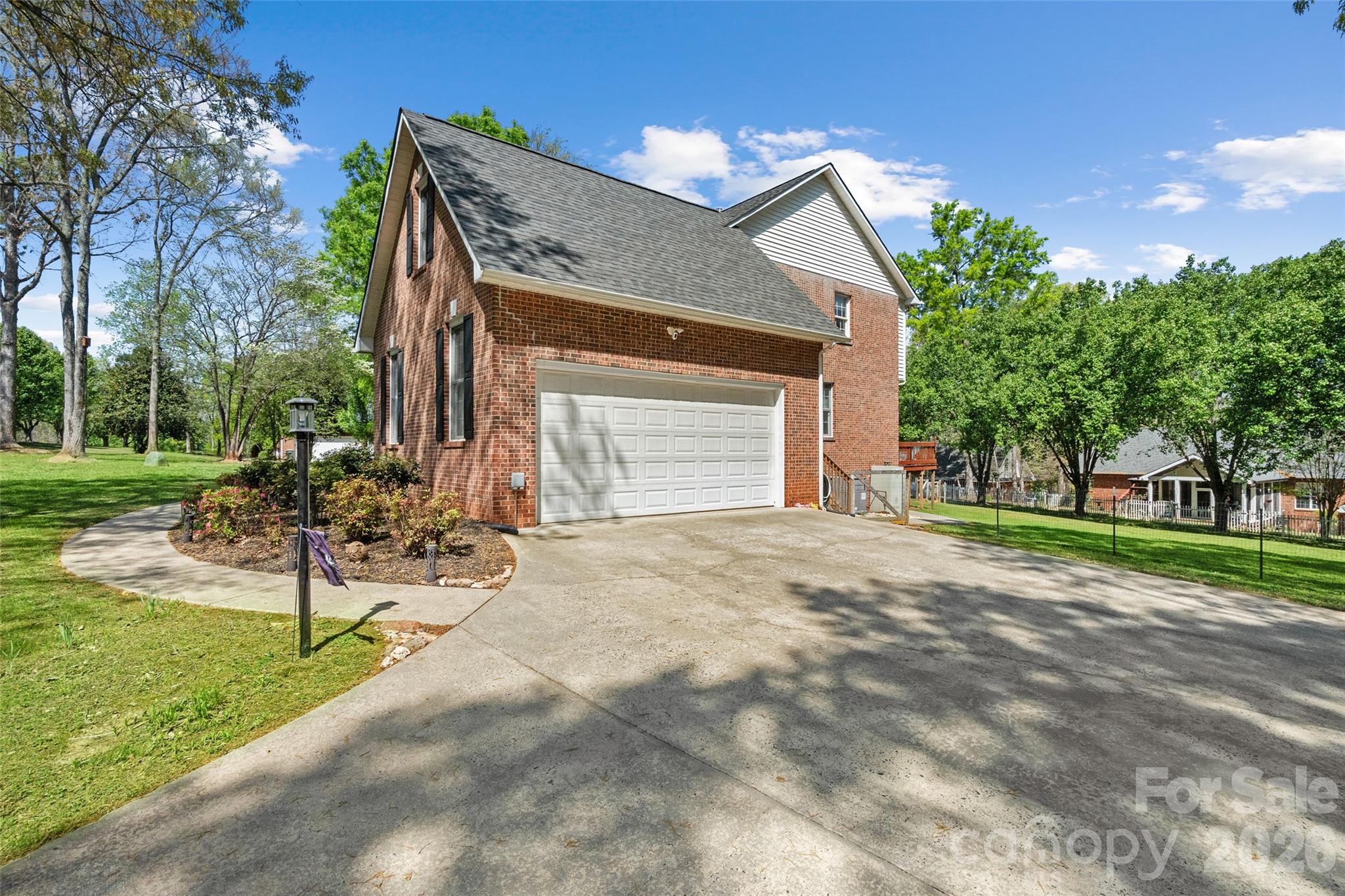 3447 Victorian Hills Drive — Richburg