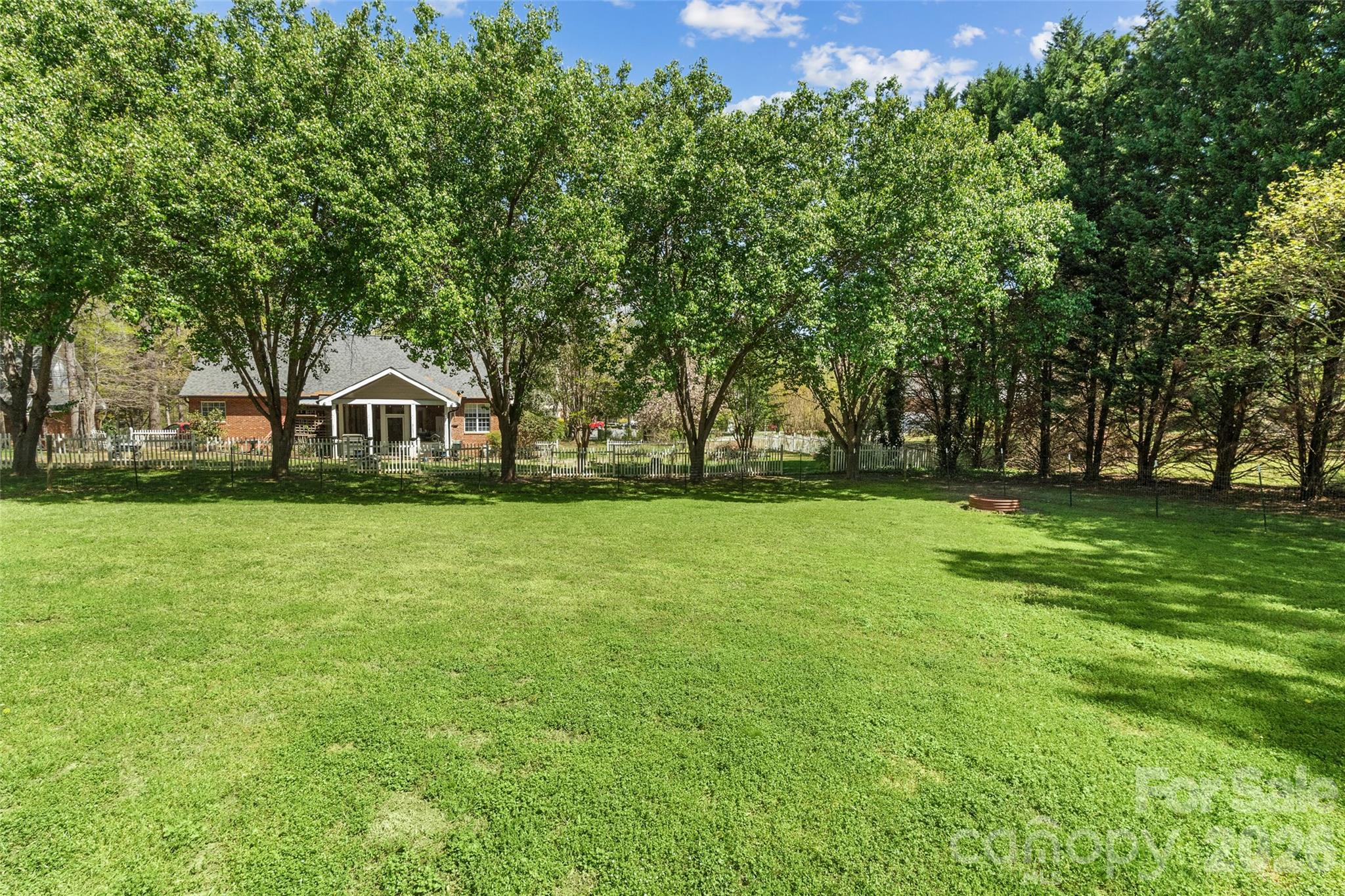 3447 Victorian Hills Drive — Richburg