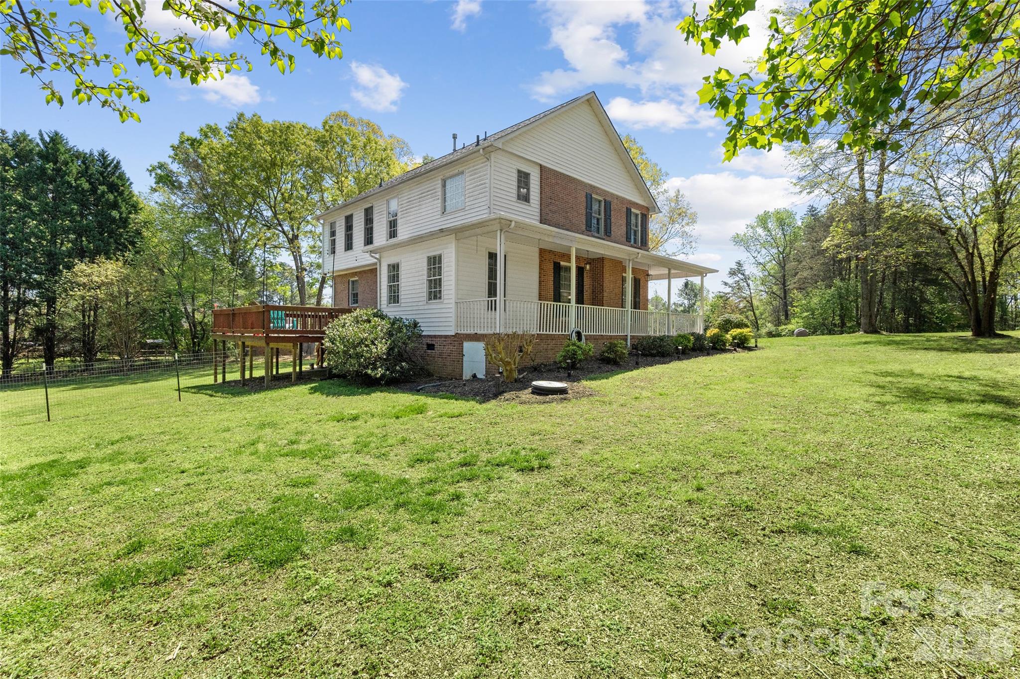 3447 Victorian Hills Drive — Richburg