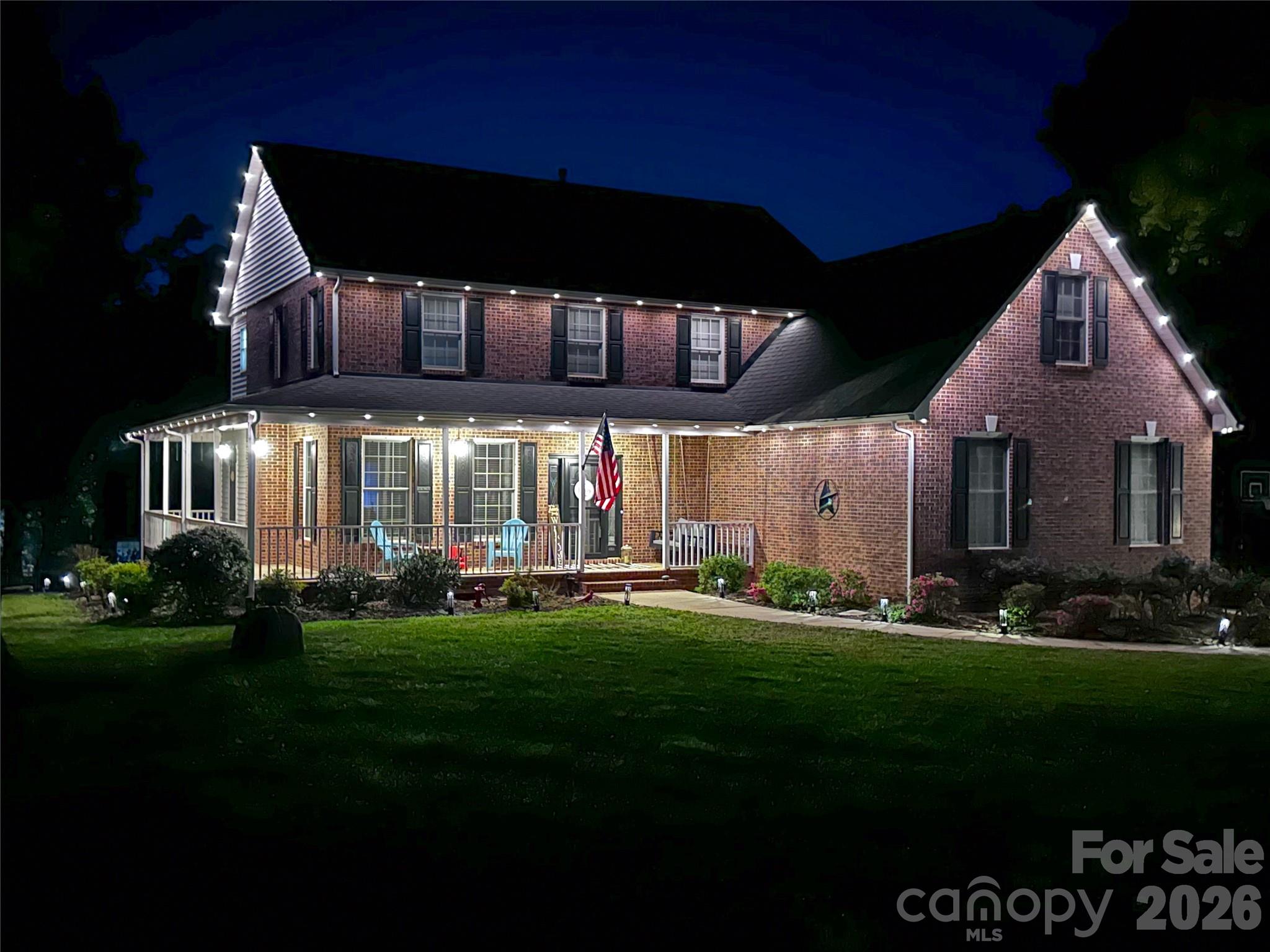 3447 Victorian Hills Drive — Richburg