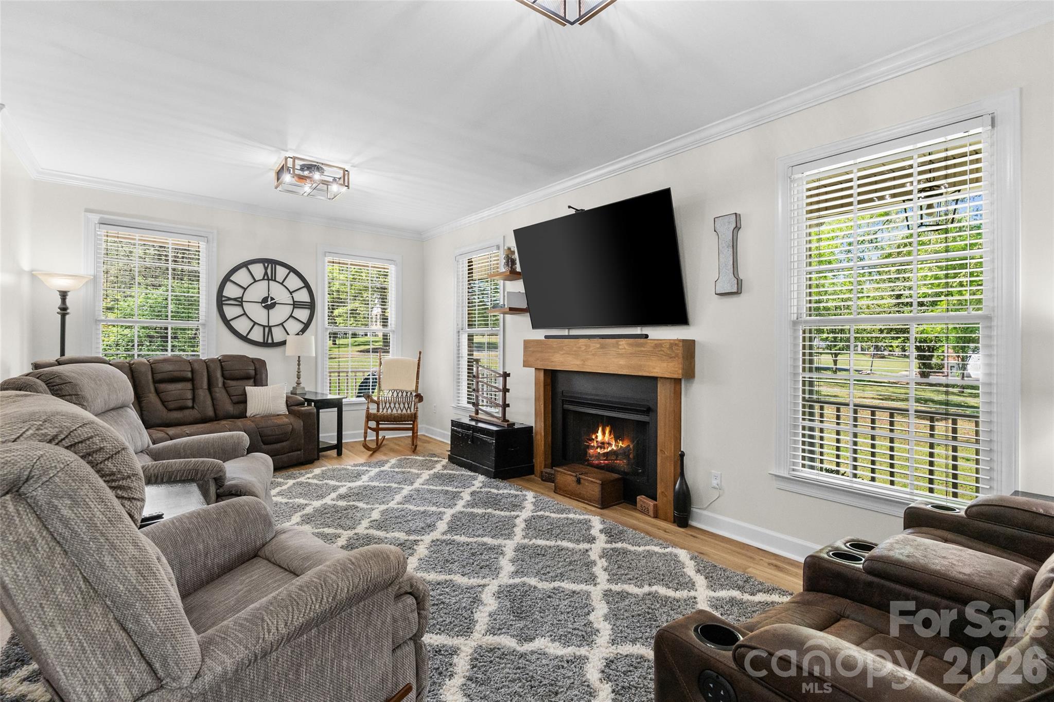 3447 Victorian Hills Drive — Richburg