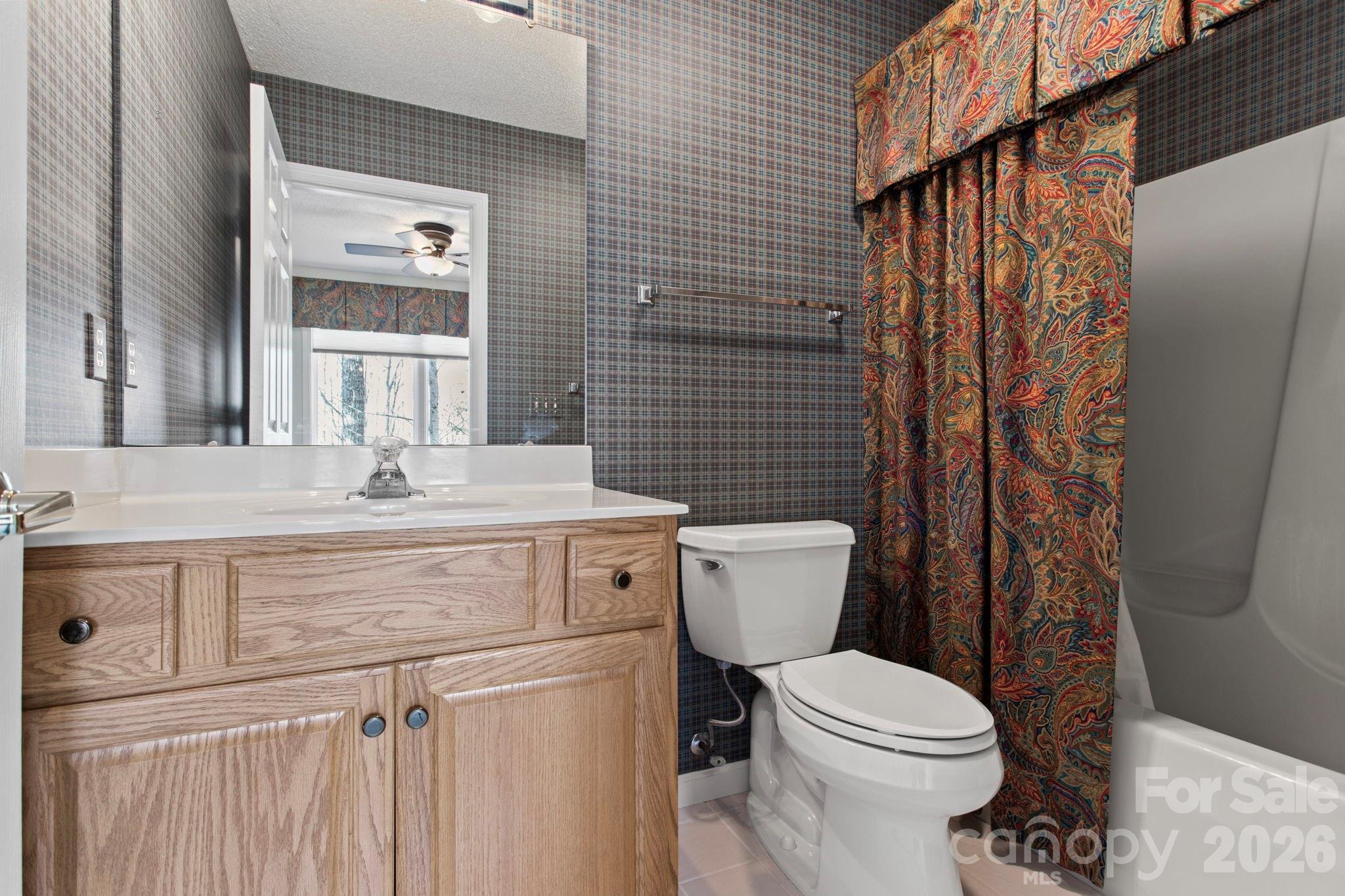 514 Cobblestone Lane — Flat Rock