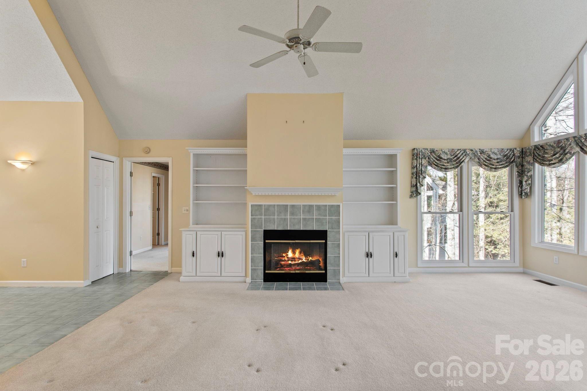 514 Cobblestone Lane — Flat Rock