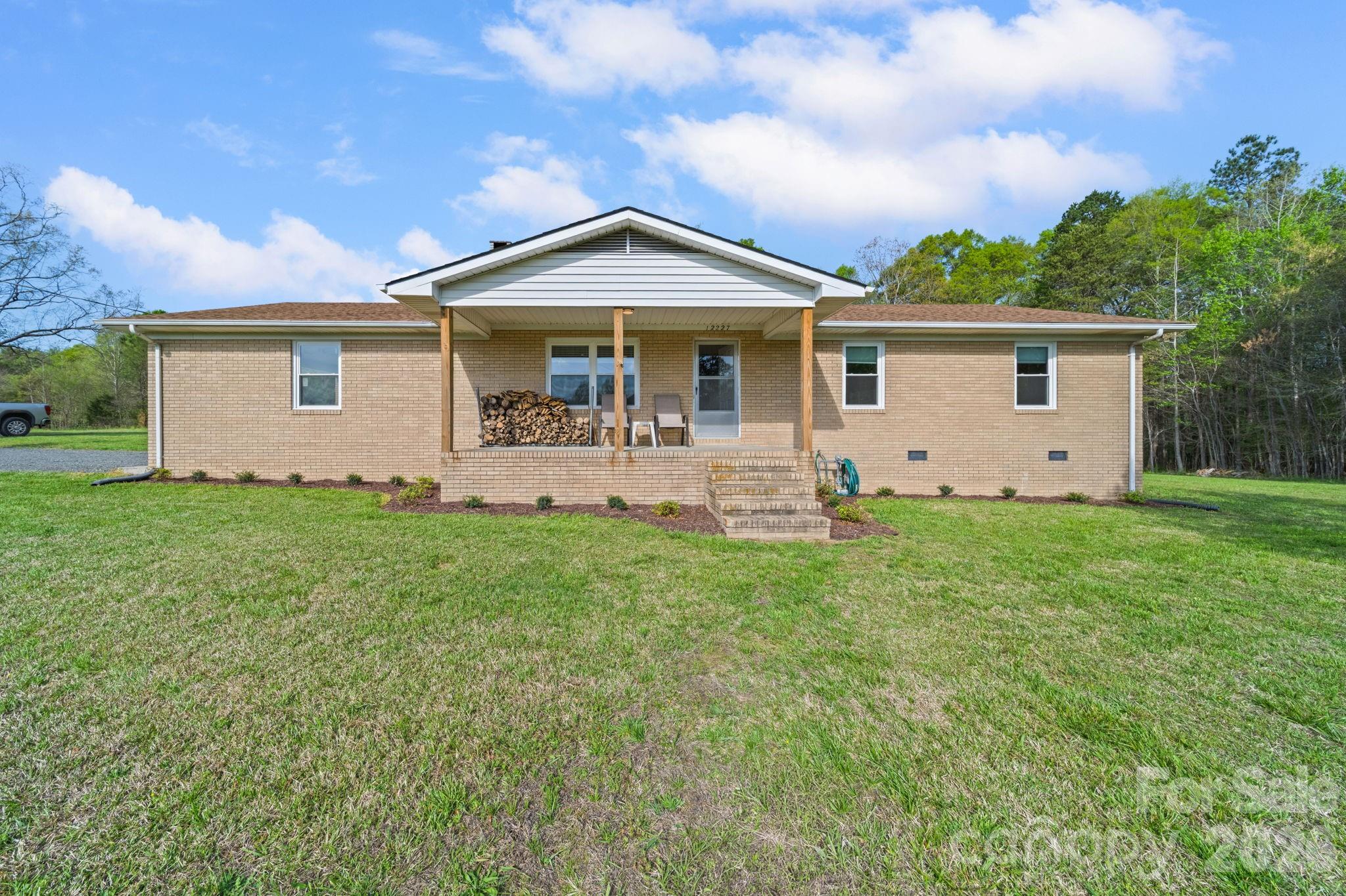 12227 NC 138 Highway — Norwood