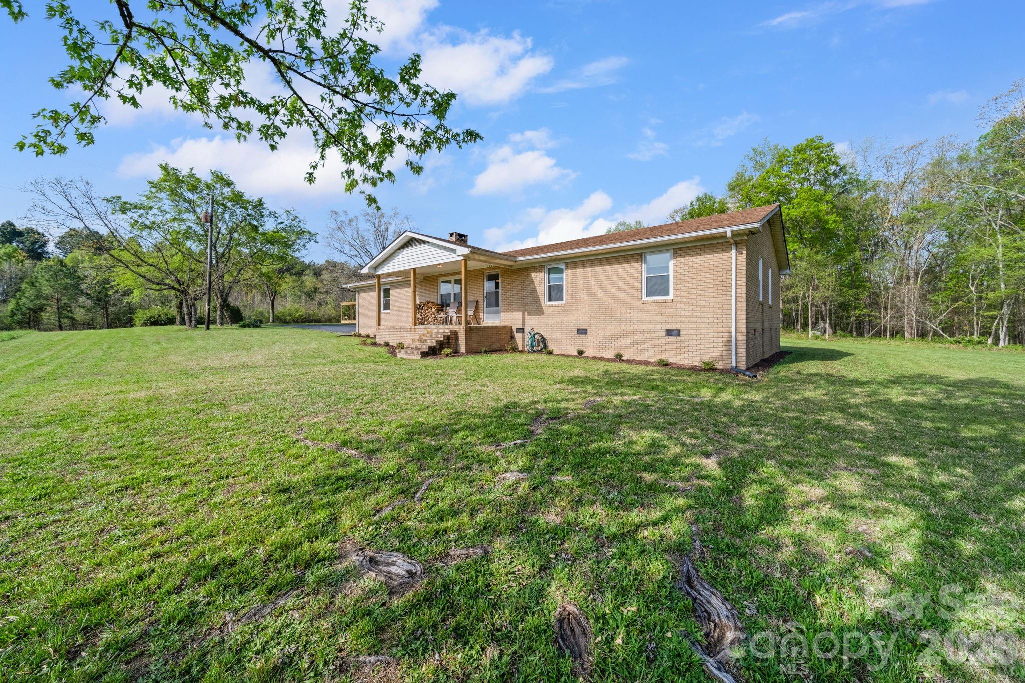 12227 NC 138 Highway — Norwood
