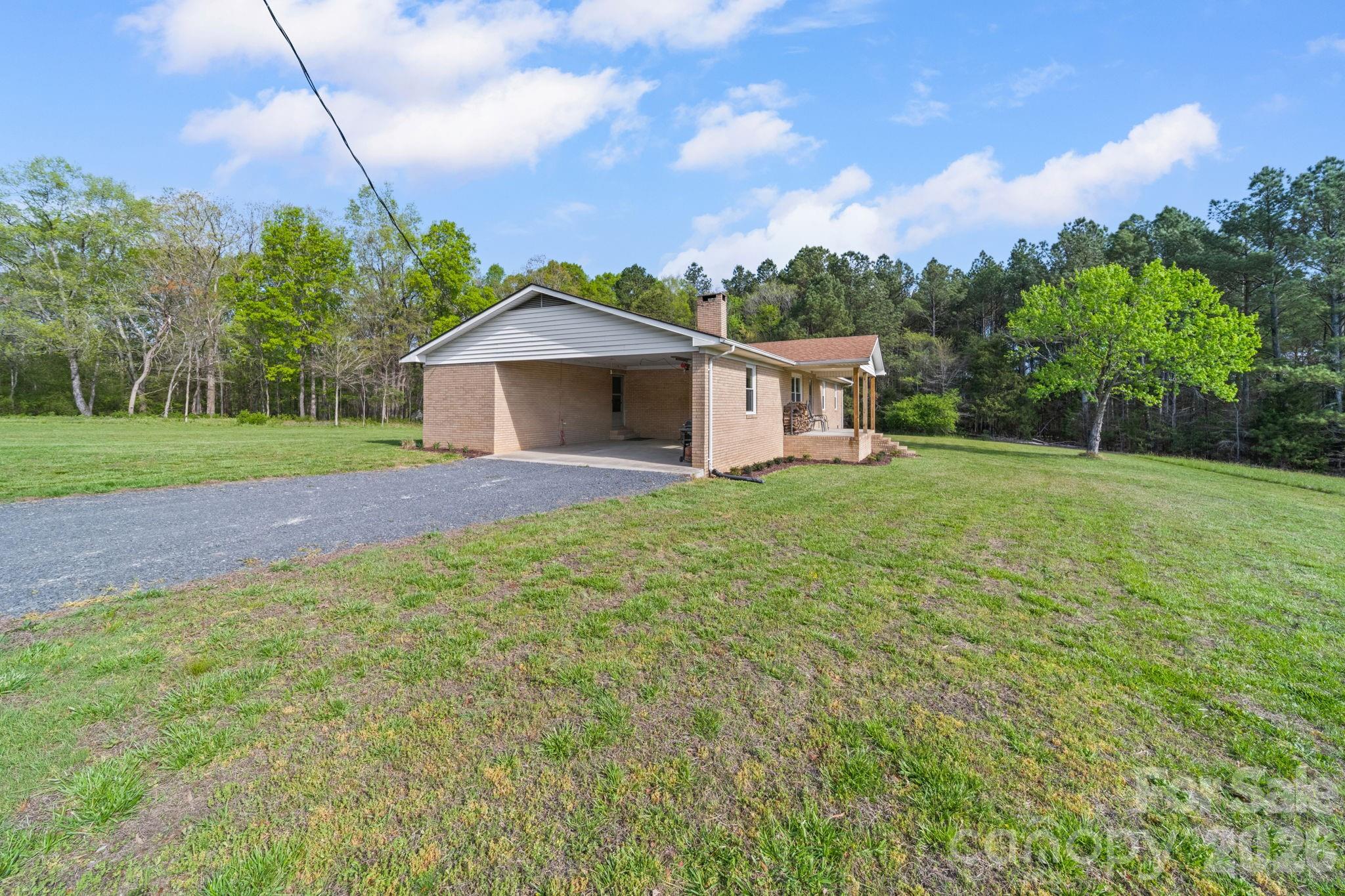 12227 NC 138 Highway — Norwood