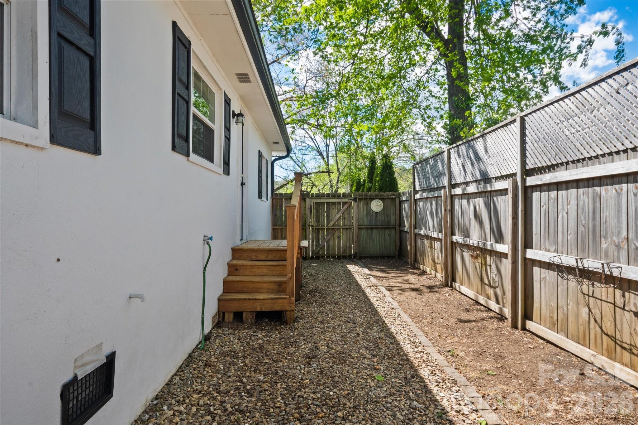 89 Carolina Avenue — Brevard