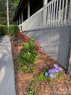 121 Churchill Downs Drive — Fairview