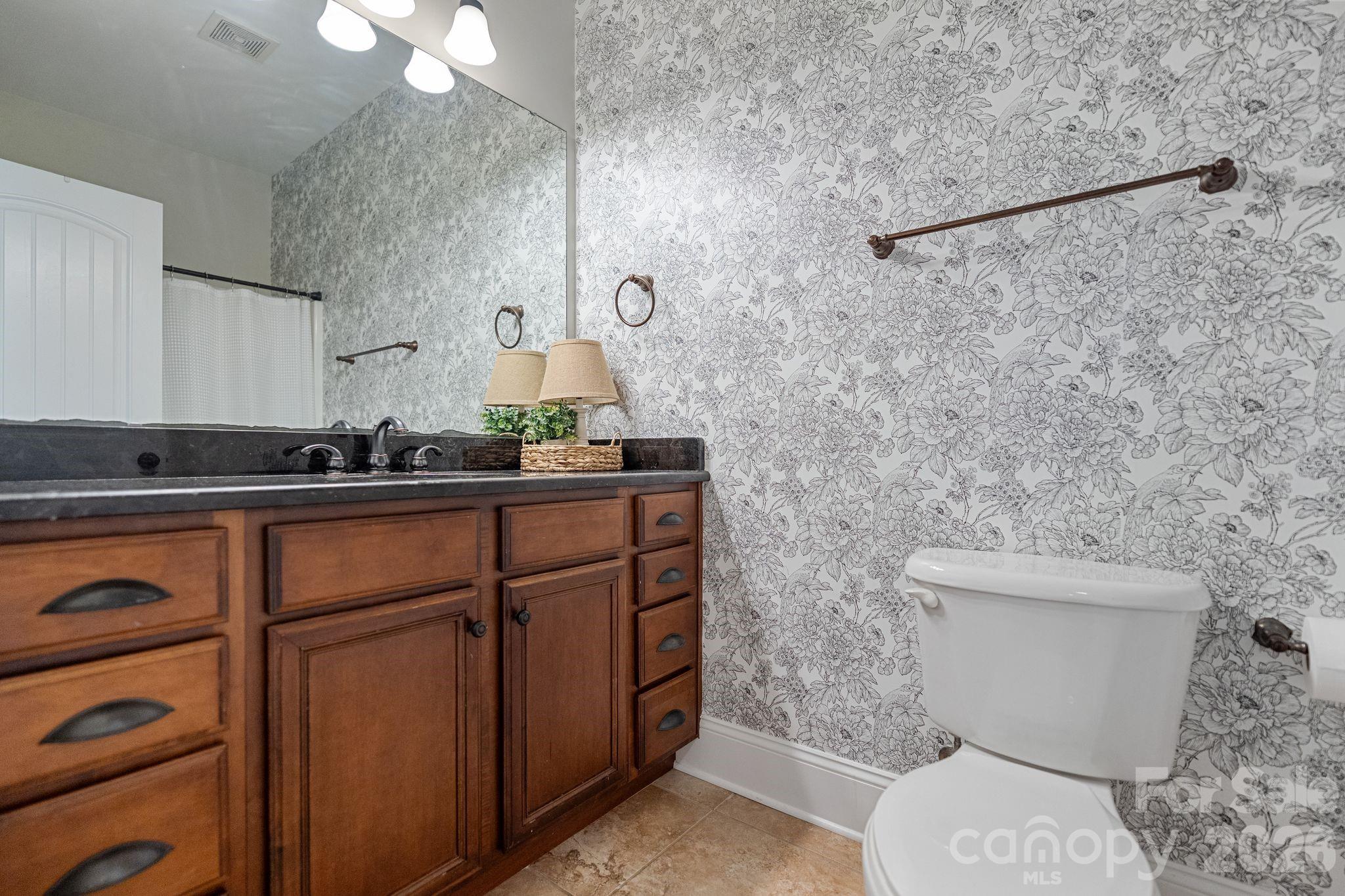 109 Hawksnest Lane — Mooresville