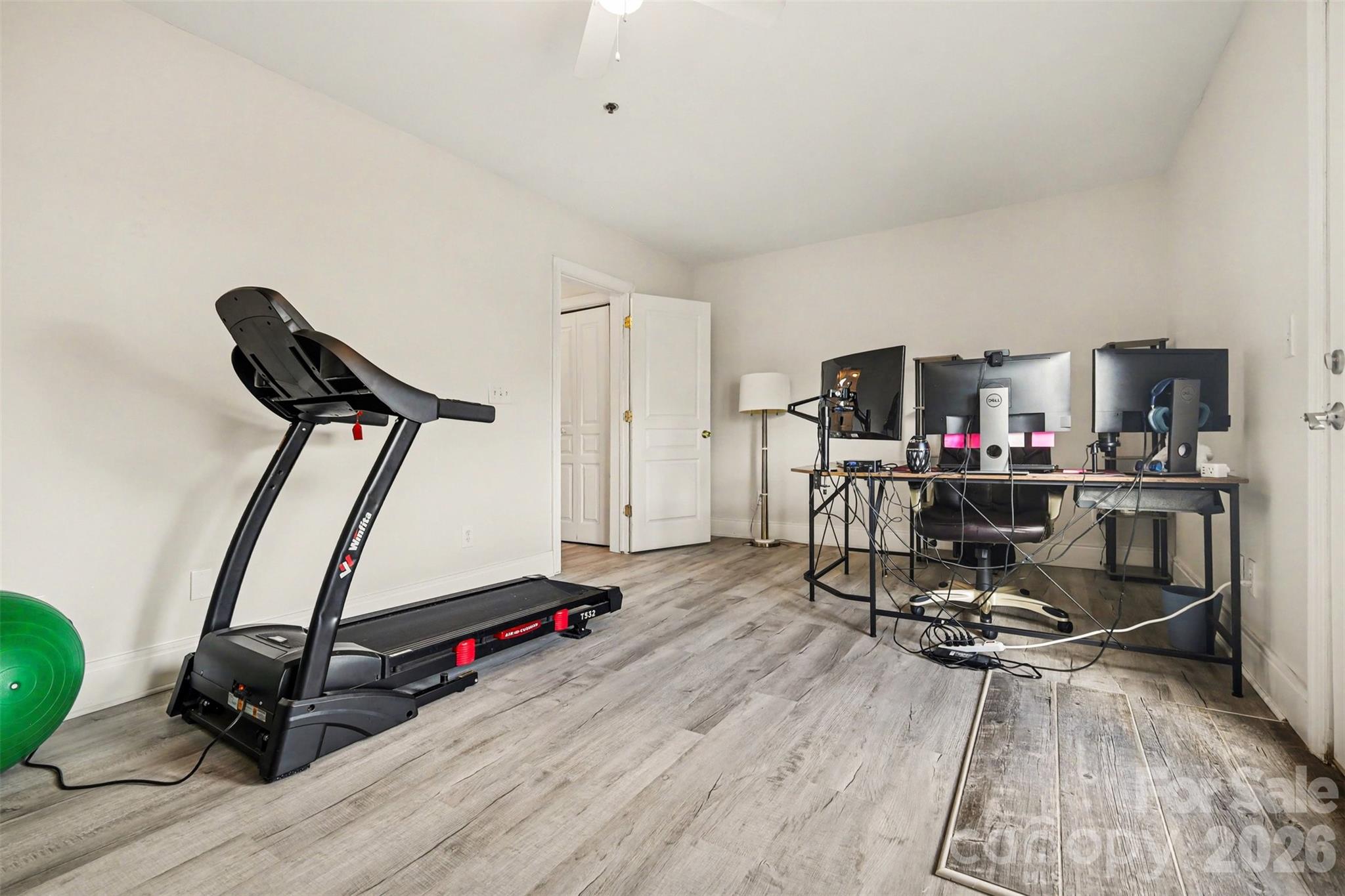 2729 Avalon Loop Road — Charlotte