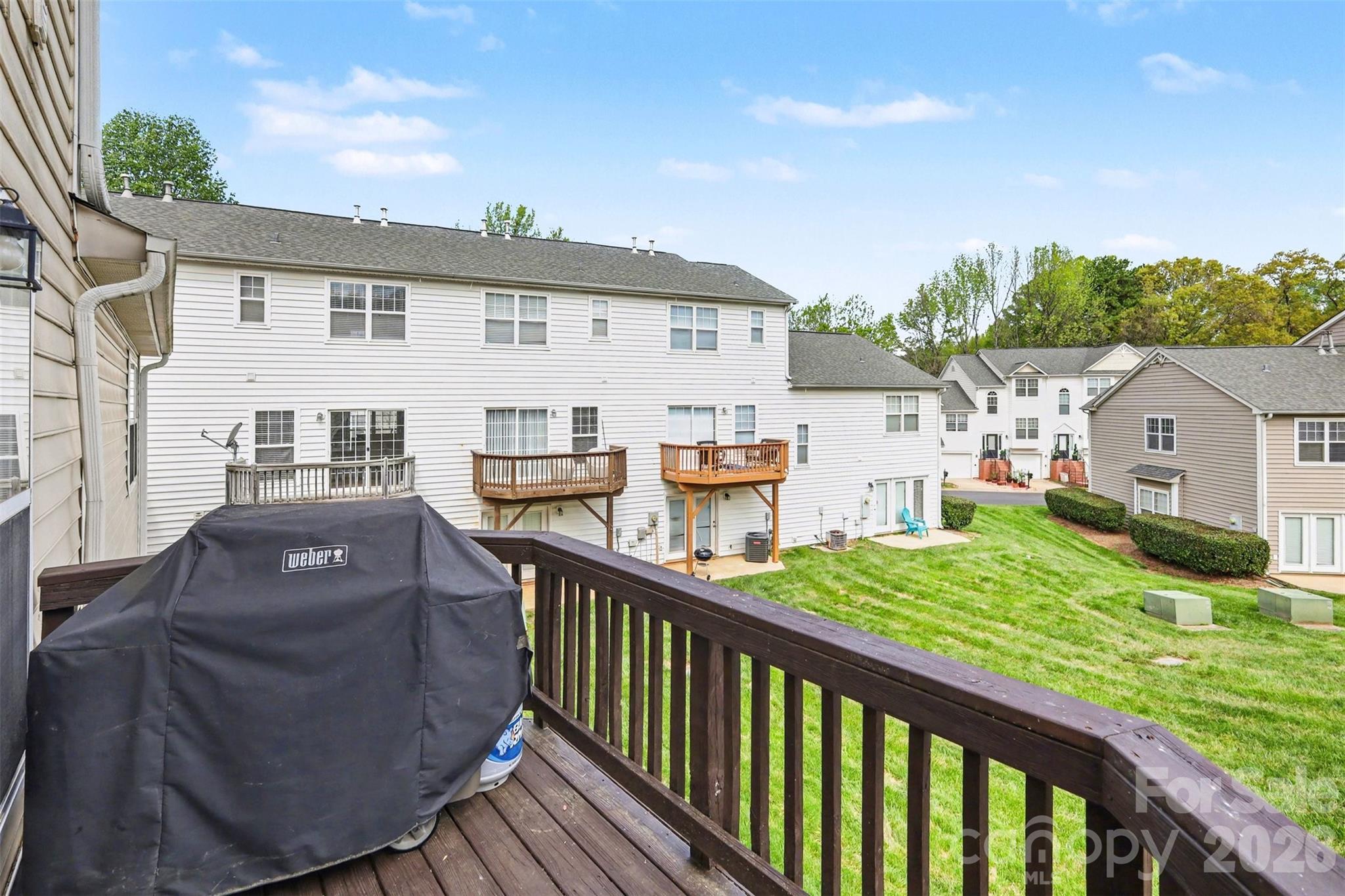 2729 Avalon Loop Road — Charlotte