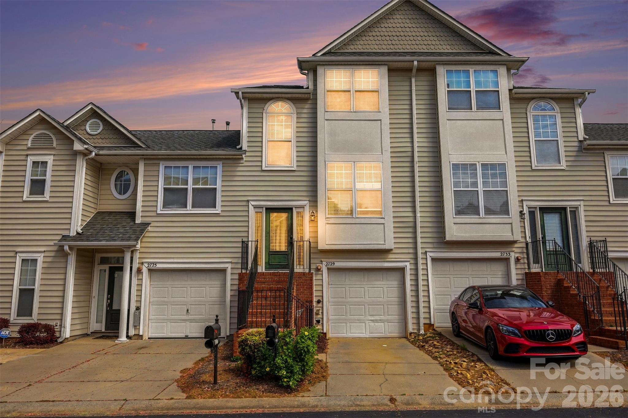 2729 Avalon Loop Road — Charlotte