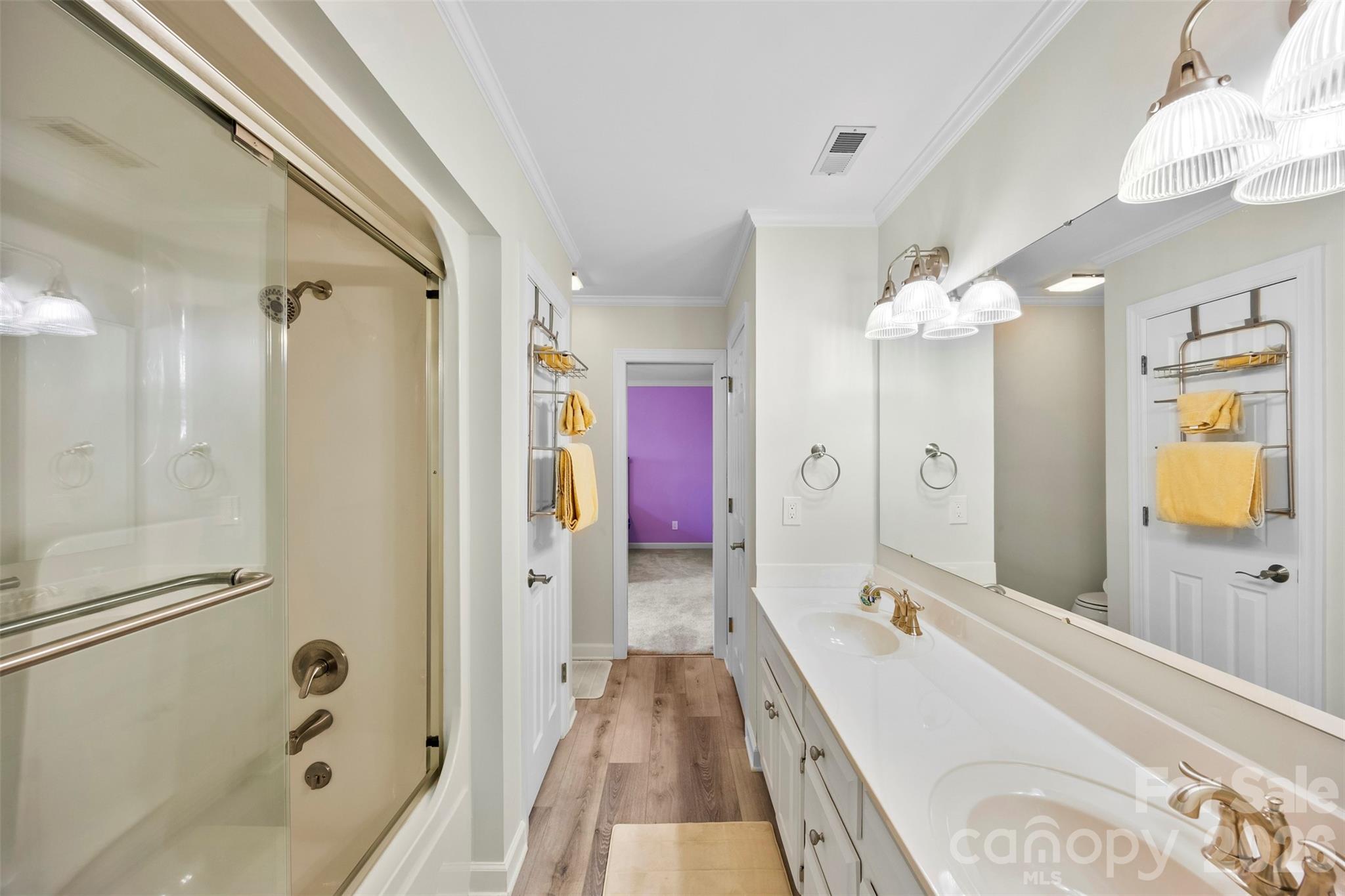 1940 Wexford Court — Gastonia