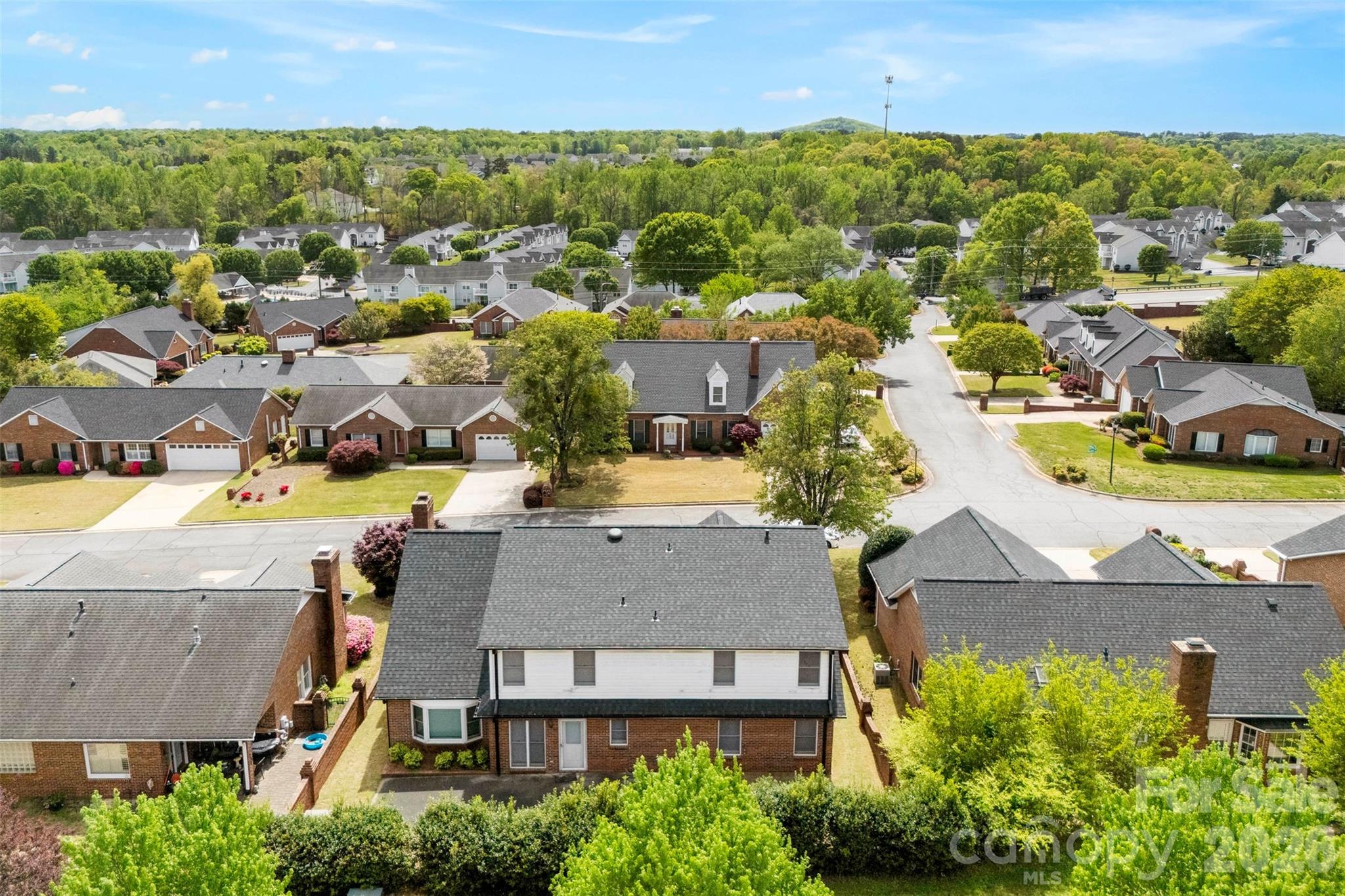 1940 Wexford Court — Gastonia