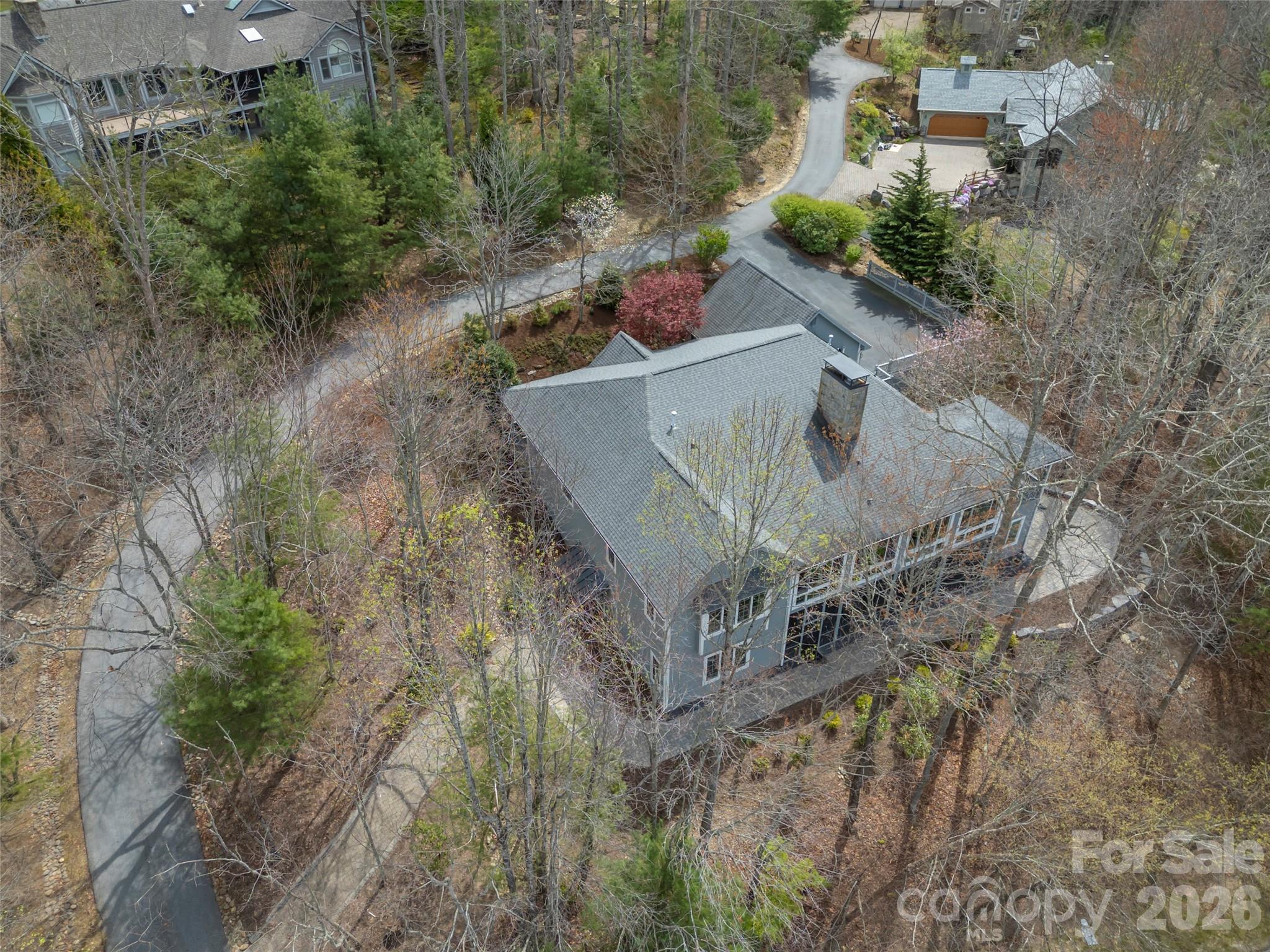 69 Old Hickory Trail — Hendersonville