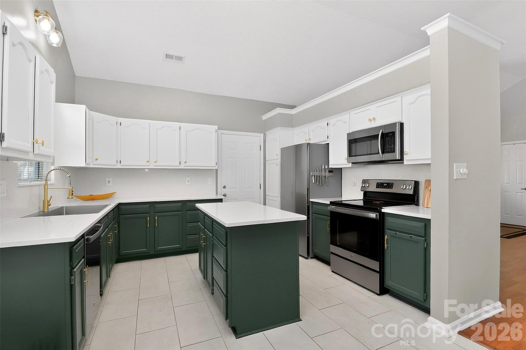 10631 Jardin Way — Charlotte