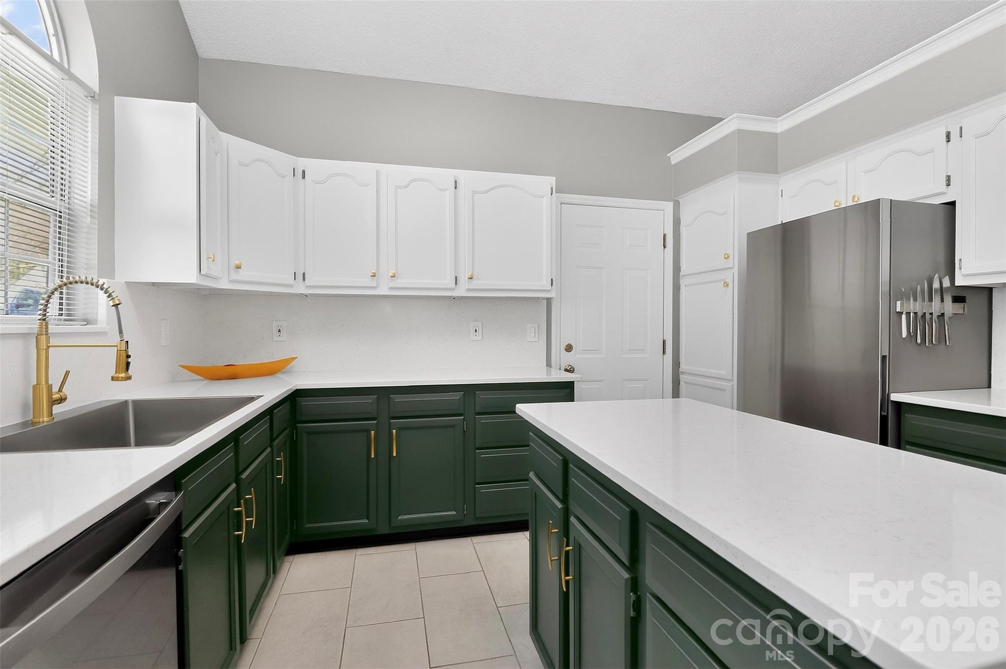 10631 Jardin Way — Charlotte