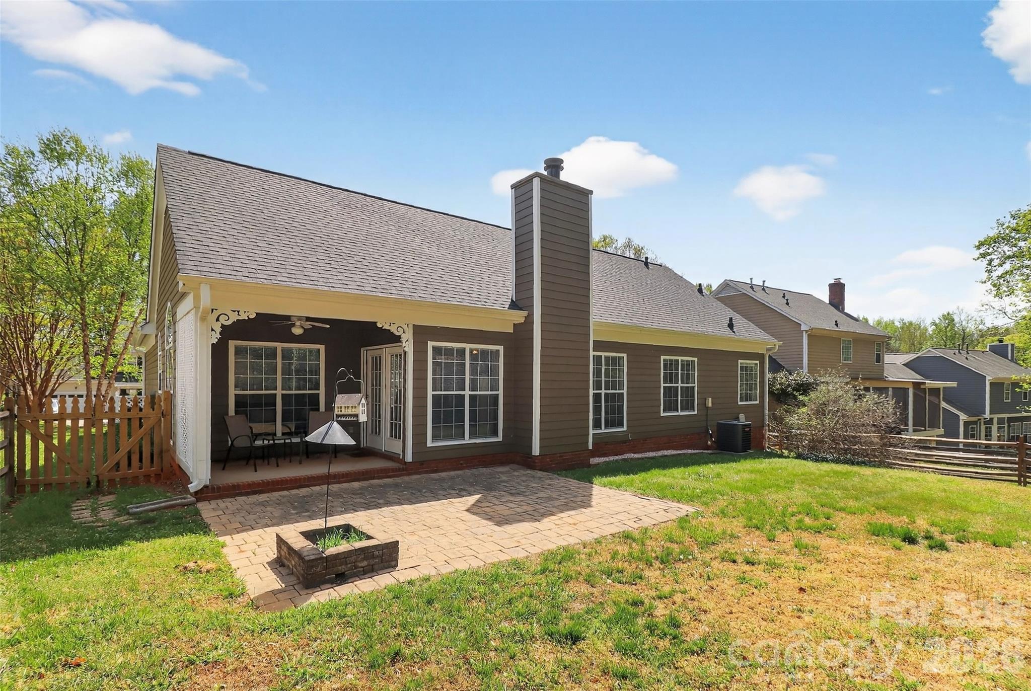 10631 Jardin Way — Charlotte